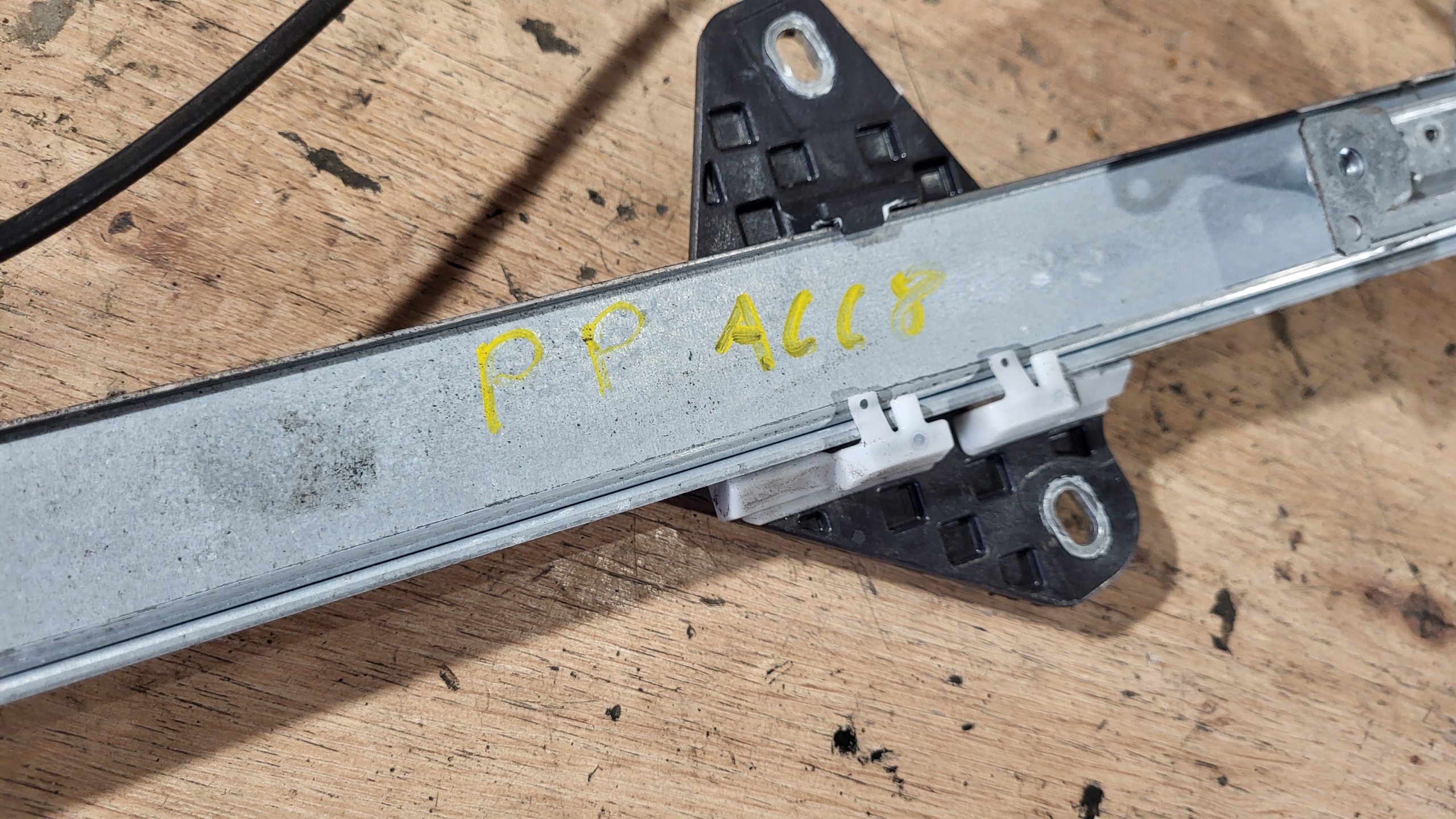 MECHANIZM PRAWY PRZÓD HONDA ACCORD VIII 8 Typ samochodu Samochody osobowe