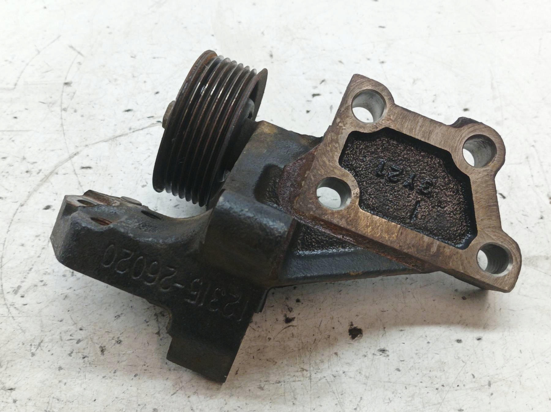 španovákem 12315-26020 2.0 D4D Toyota RAV4 IV (2012- )