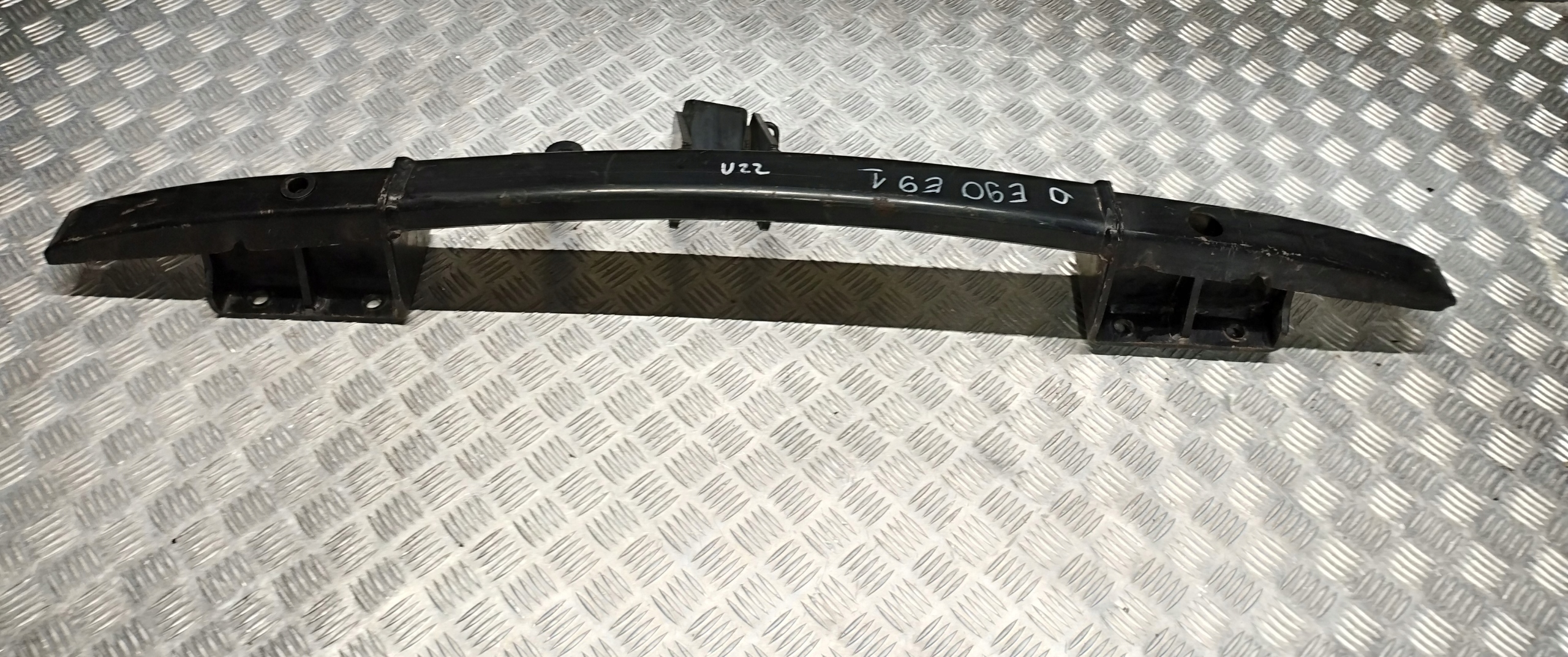 BMW E90 E91 HAK HOLOWNICZY BELKA A50-X 303240