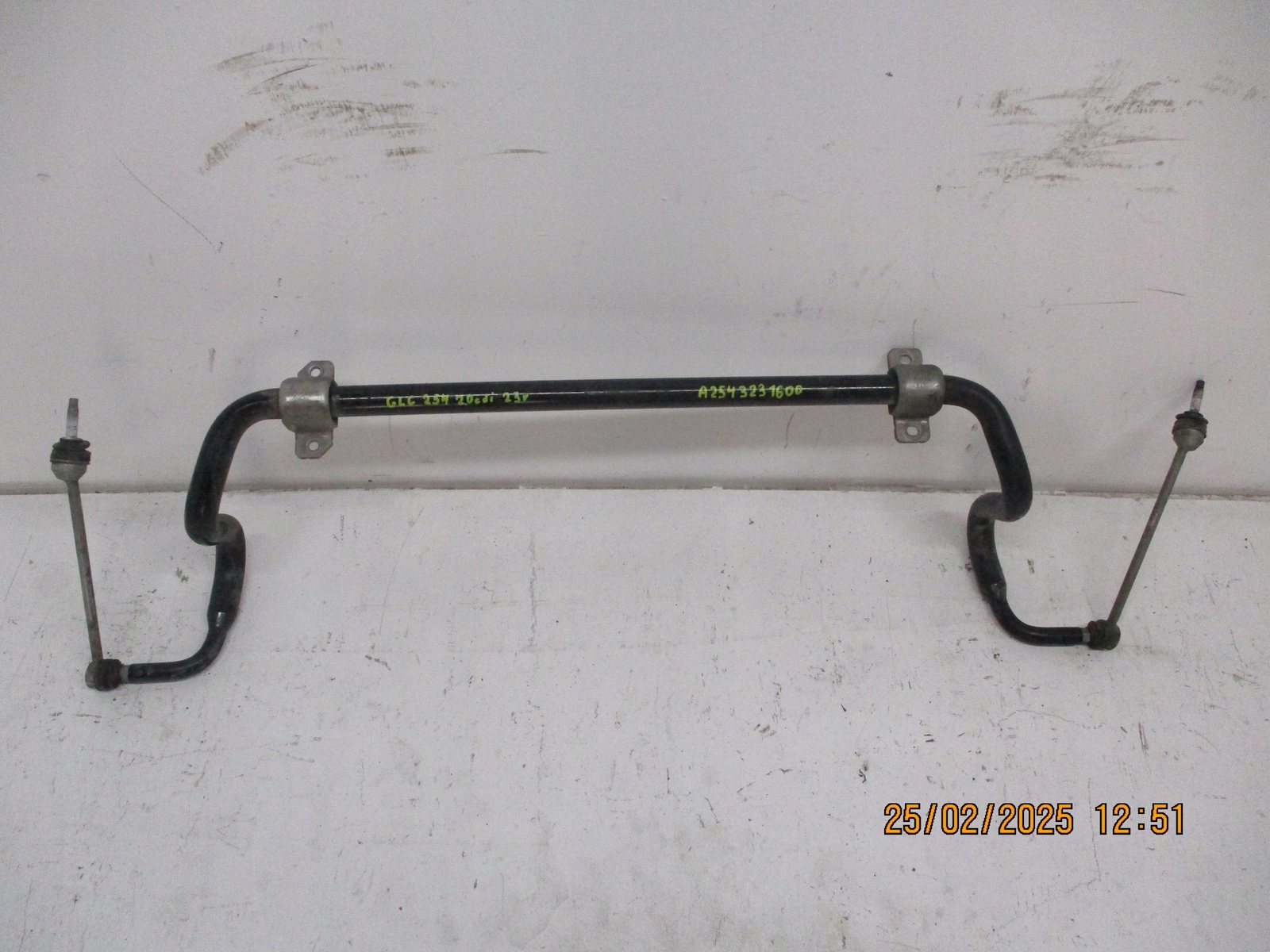 stabilizer rod front Mercedes GLC 254 2.0CDI 23r A2543231600