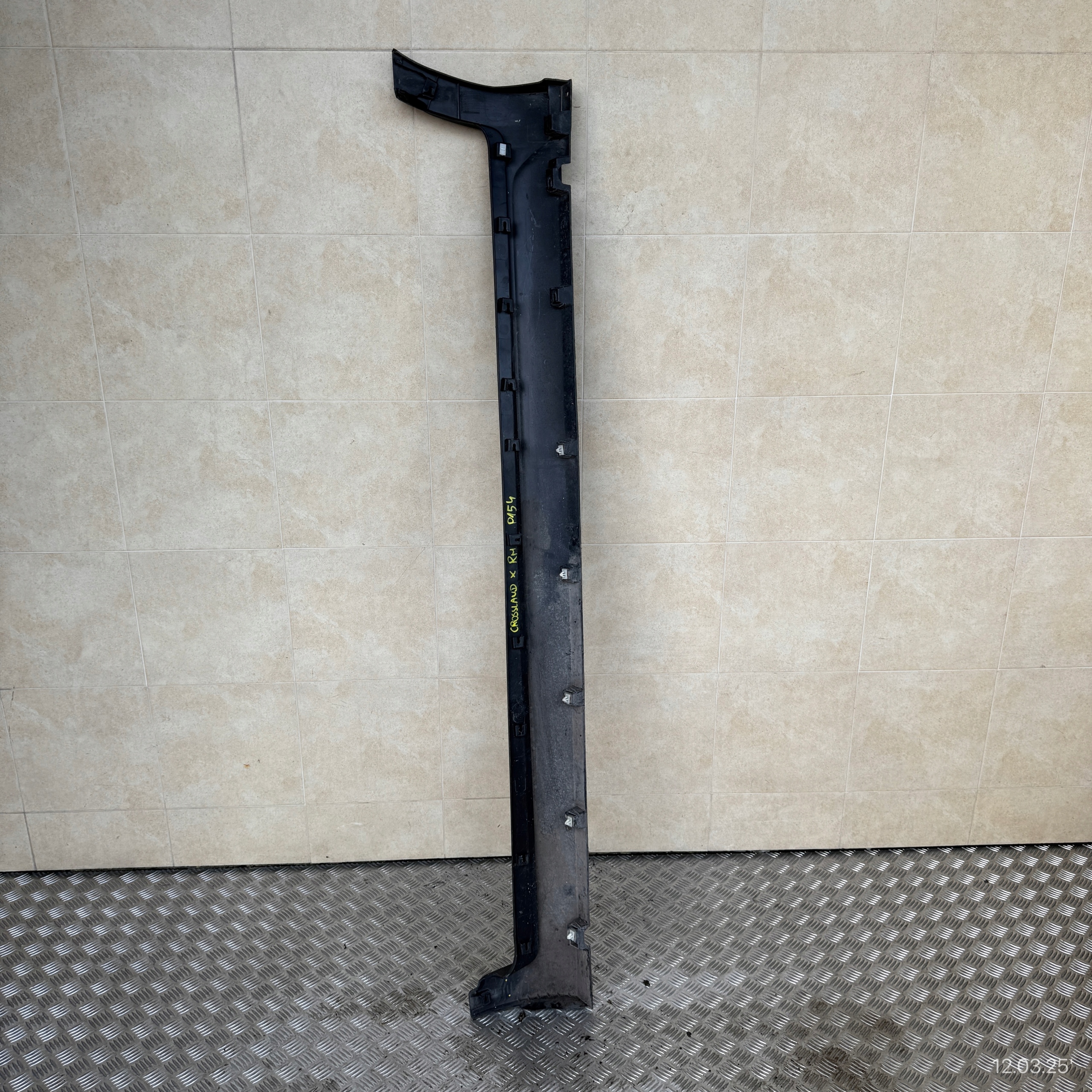 moulding threshold right threshold OPEL CROSSLAND X 13482064