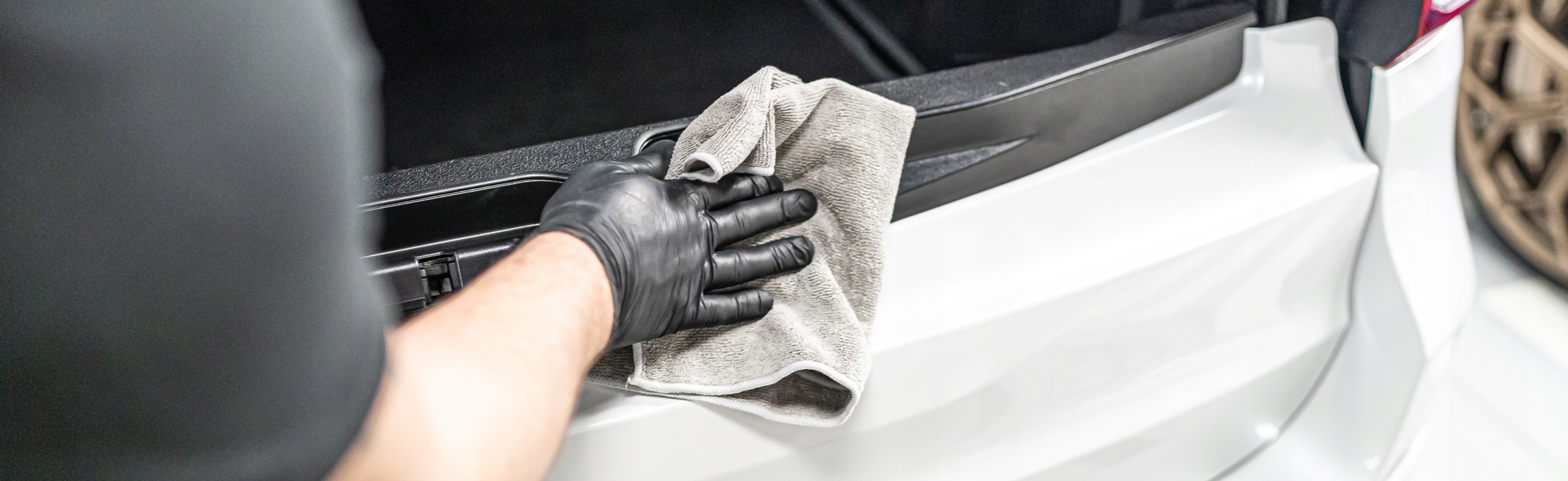 ADBL INTERIOR WOW DRESSING DO PLASTIKÓW WNĘTRZA SAMOCHODU 5000 ML Pojemność opakowania 5000 ml