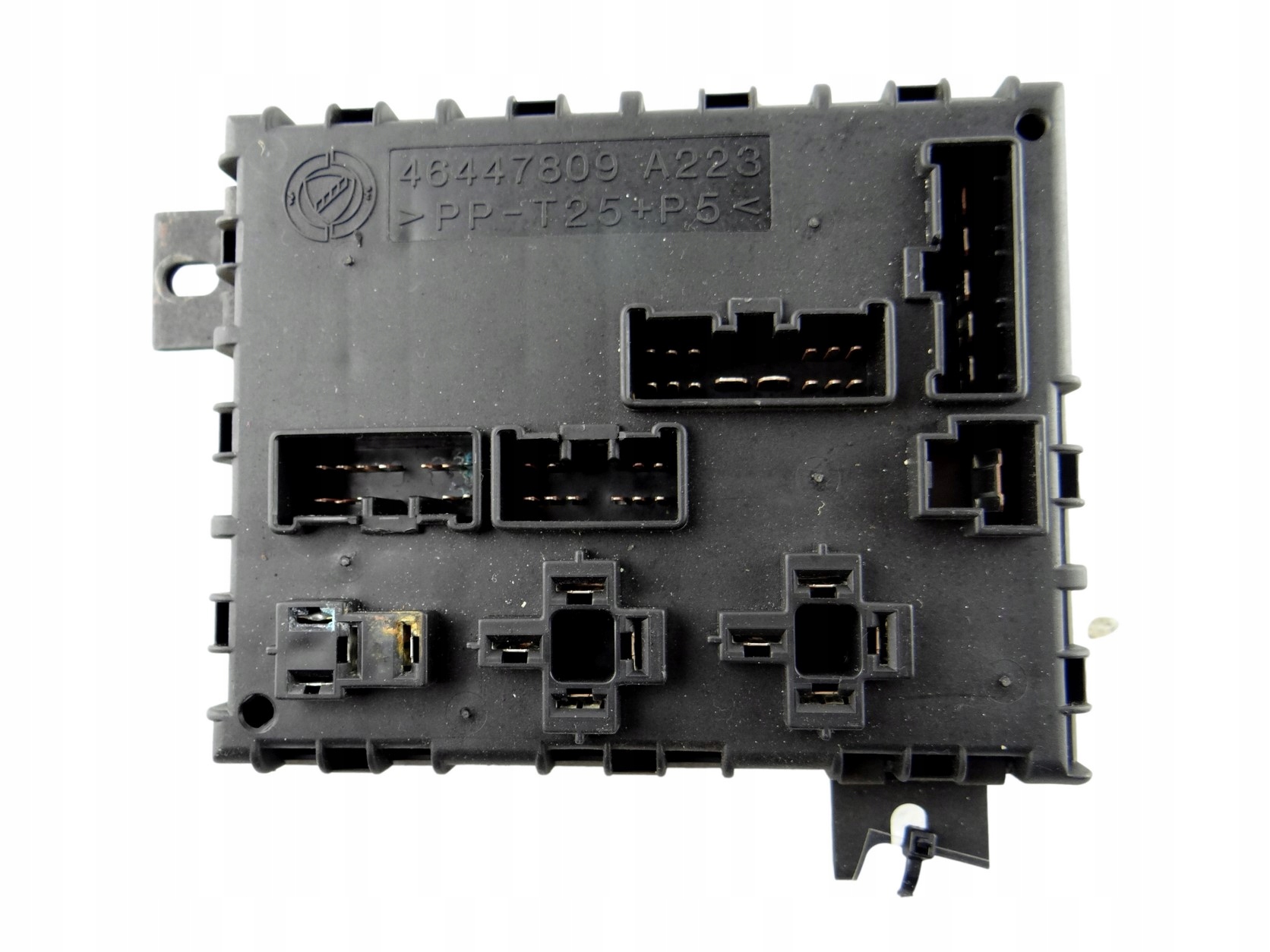 Module fusibles ALFA ROMEO 156 46447809