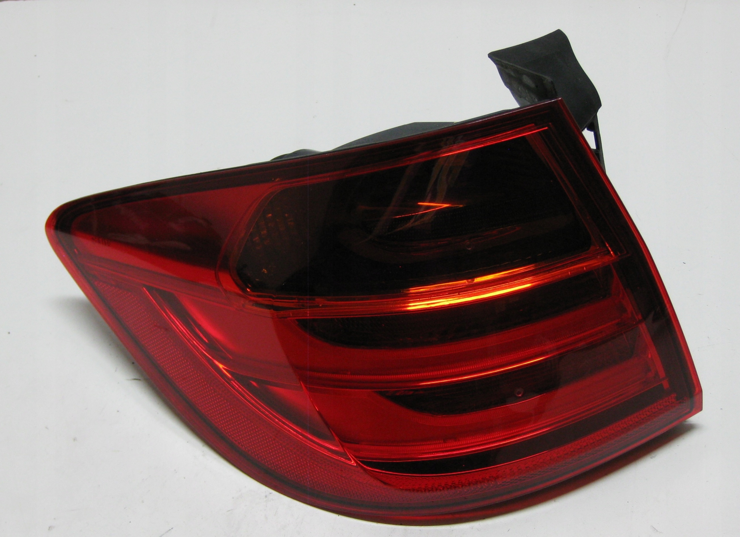 BMW F31 2.0D 14R light left rear part 7372787 EU