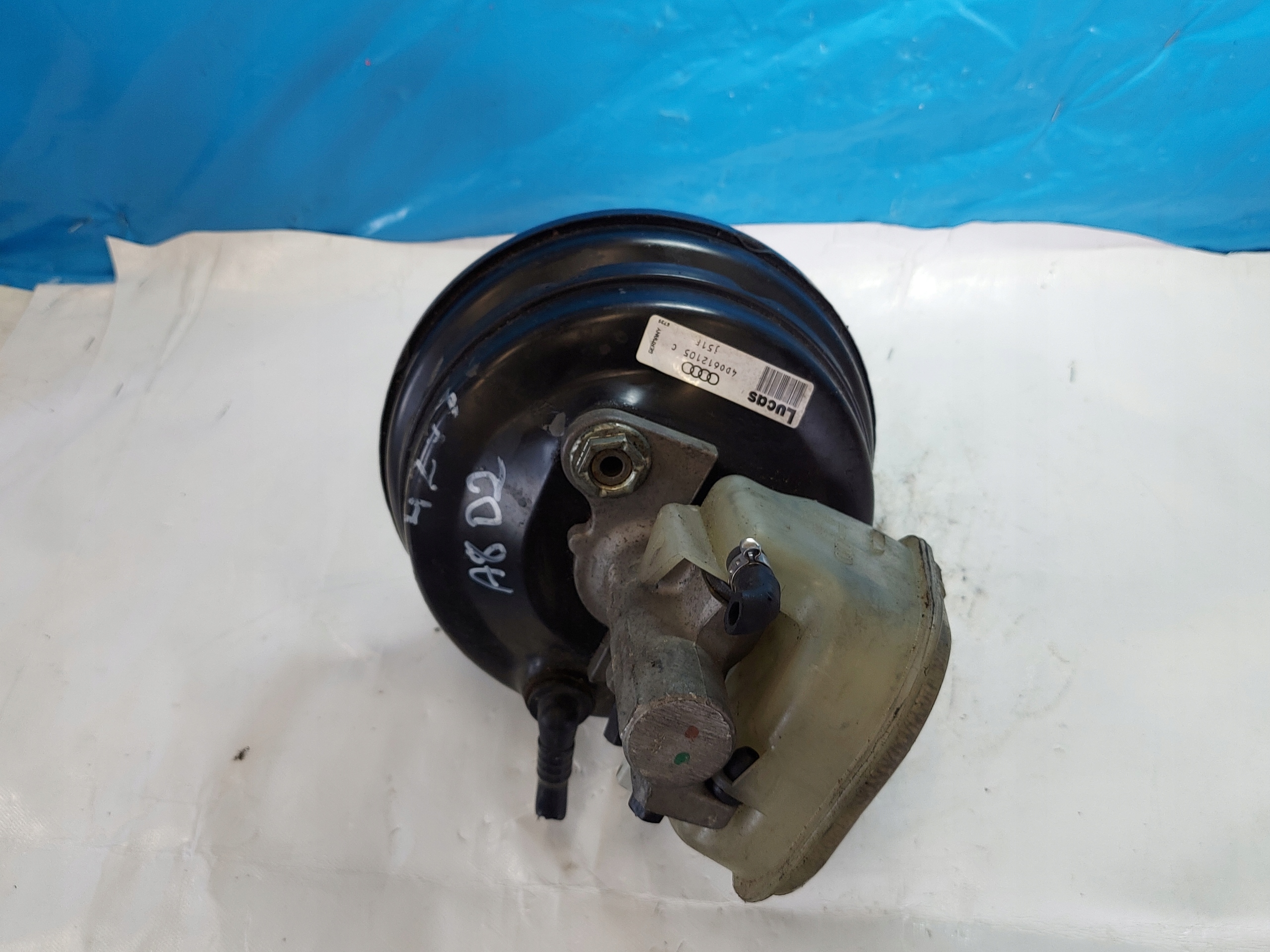 servo pump A8 D2 4D0612105C 4.2 V8