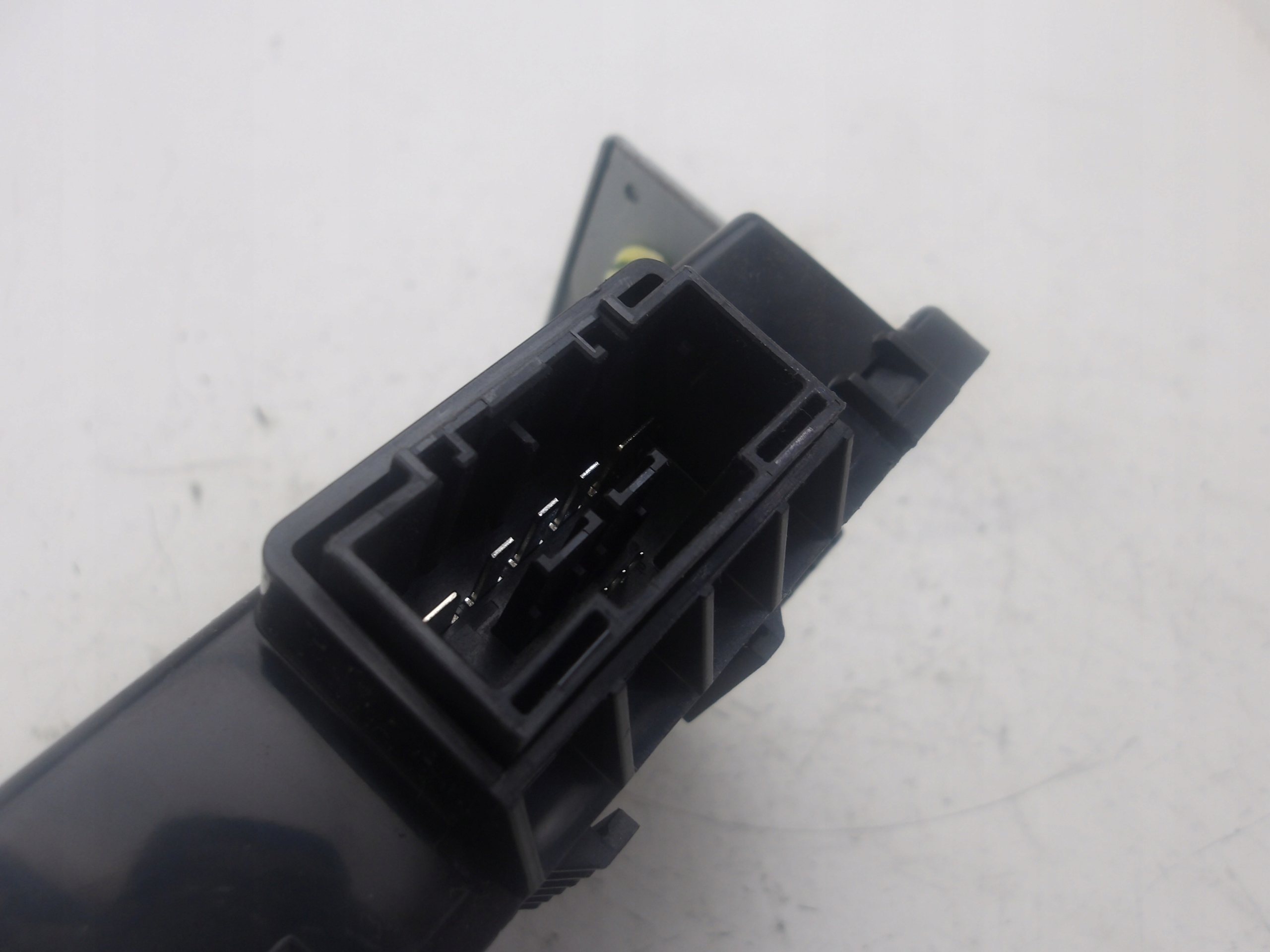 KIA X CEED III 19-23 module control unit 95310-M6000 OE