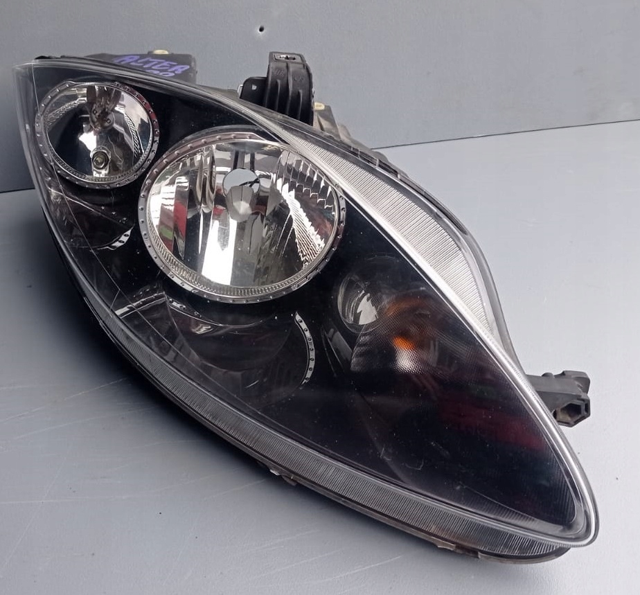 SEAT ALTEA light right front 89309829 EU