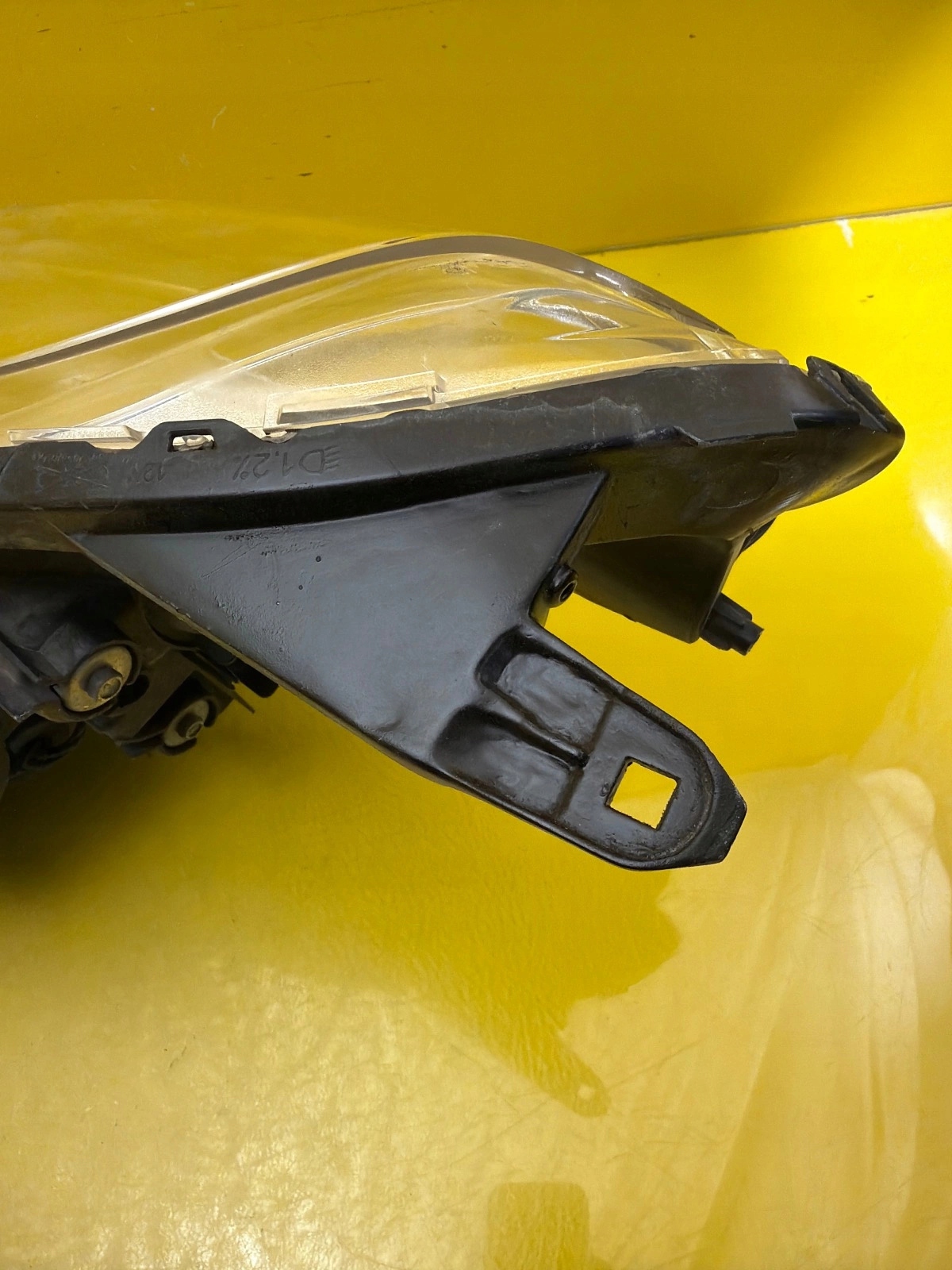 light right front Peugeot 4007 Xenon 07-12