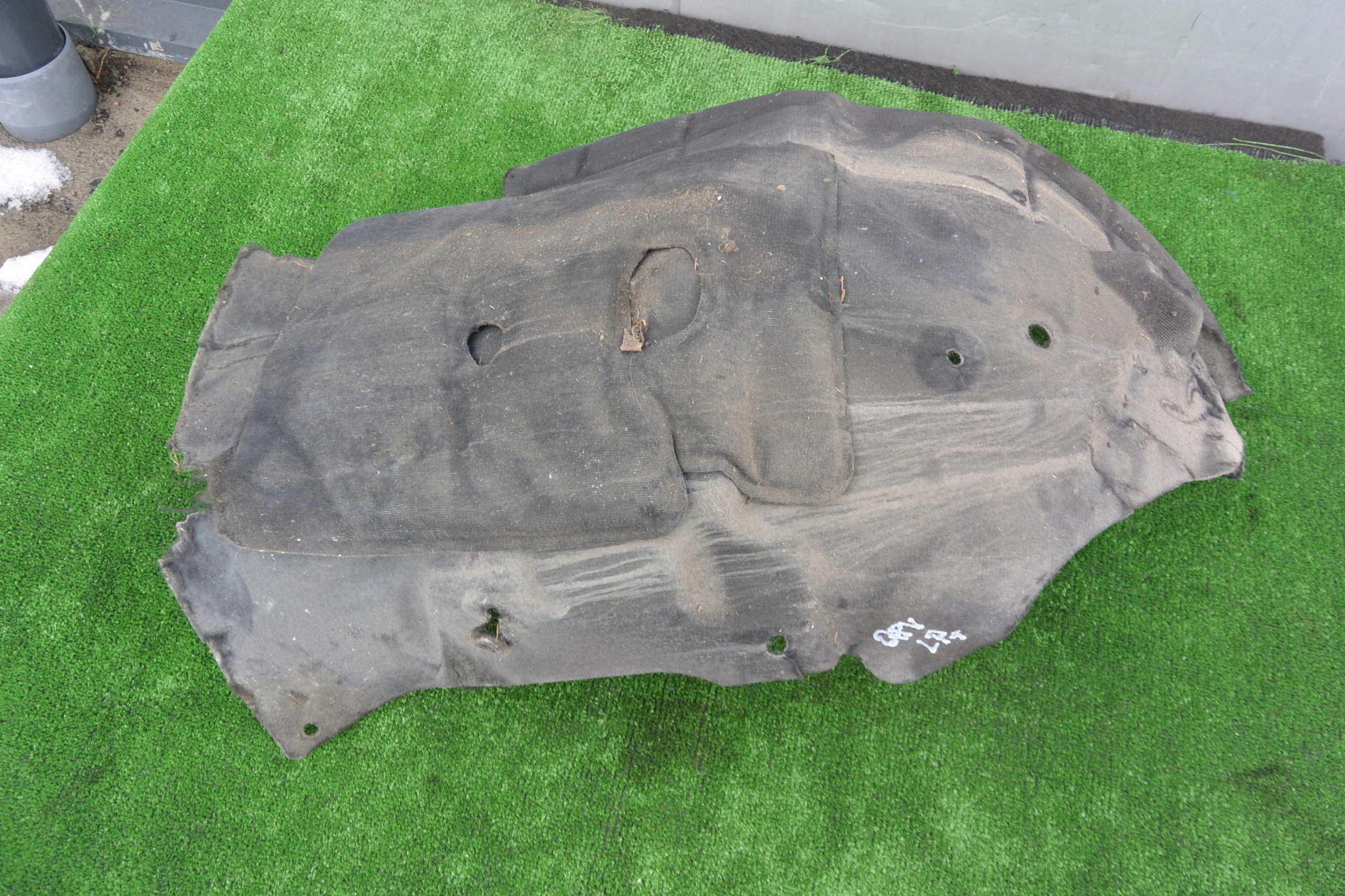 MASERATI QUATTROPORTE VI mudguard left front rear part