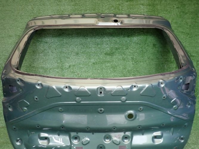 KIA SPORTAGE V 21- boot doors rear part