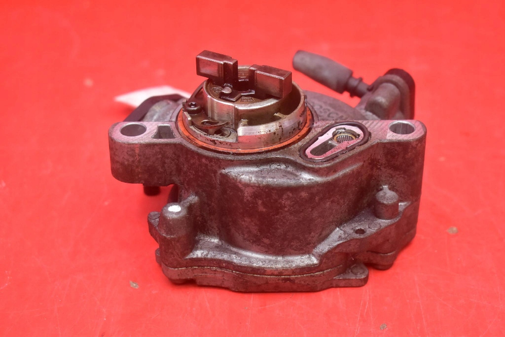 насос вакум 9804021880 FORD c-max 2 II MK2 1.6 116 ЛС 10-15
