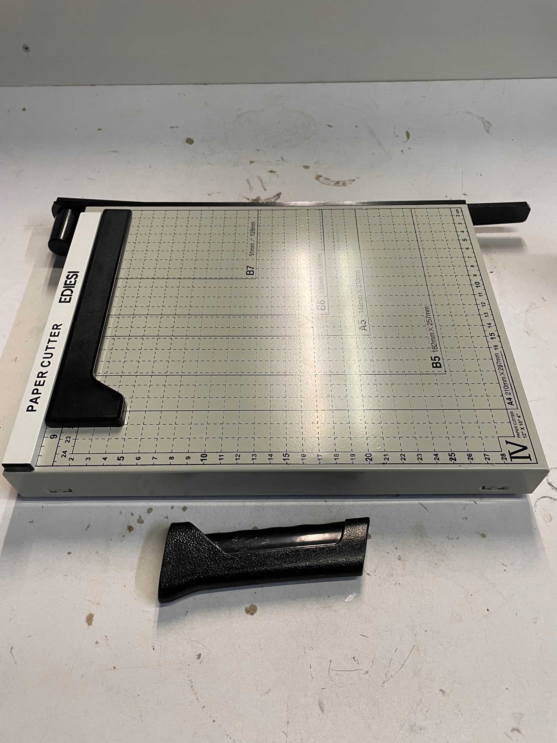 Gilotyna ręczna EDIESI