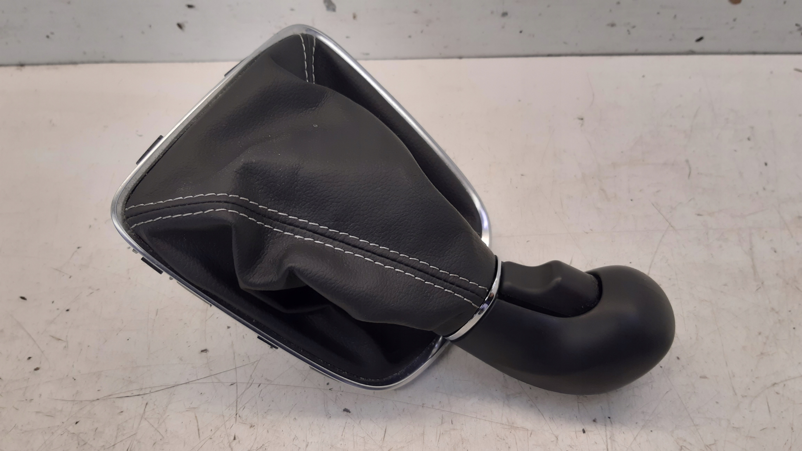 Pomello ghetta 55503244 Opel Astra K