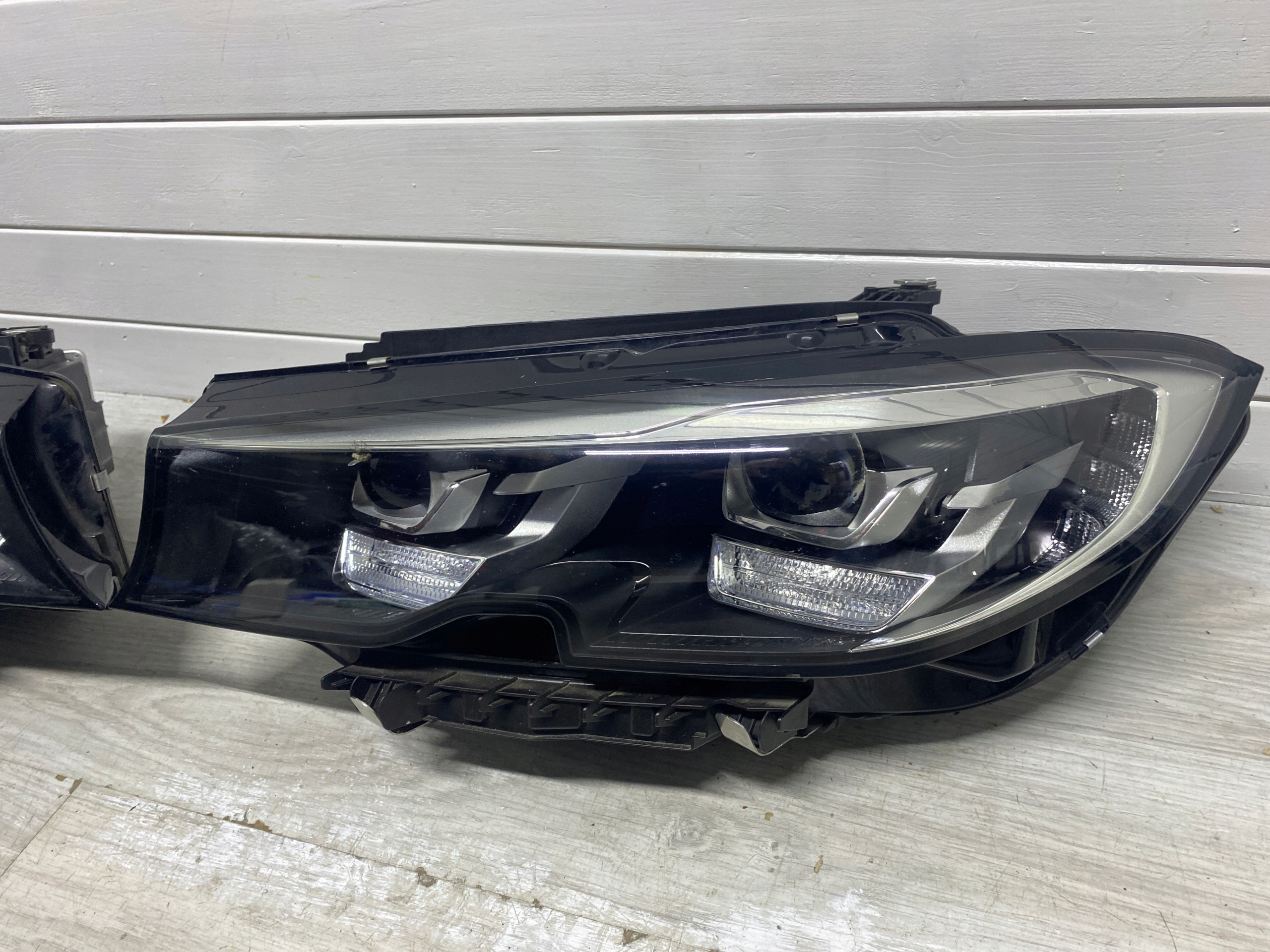 light LED BMW 3 G20 G21 9481695 9481696