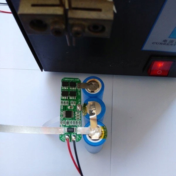 Moduł BMS PCM PCB ładowania i ochrony ogniw 18650 Li-Ion 12V 10 - 15A Stan opakowania oryginalne