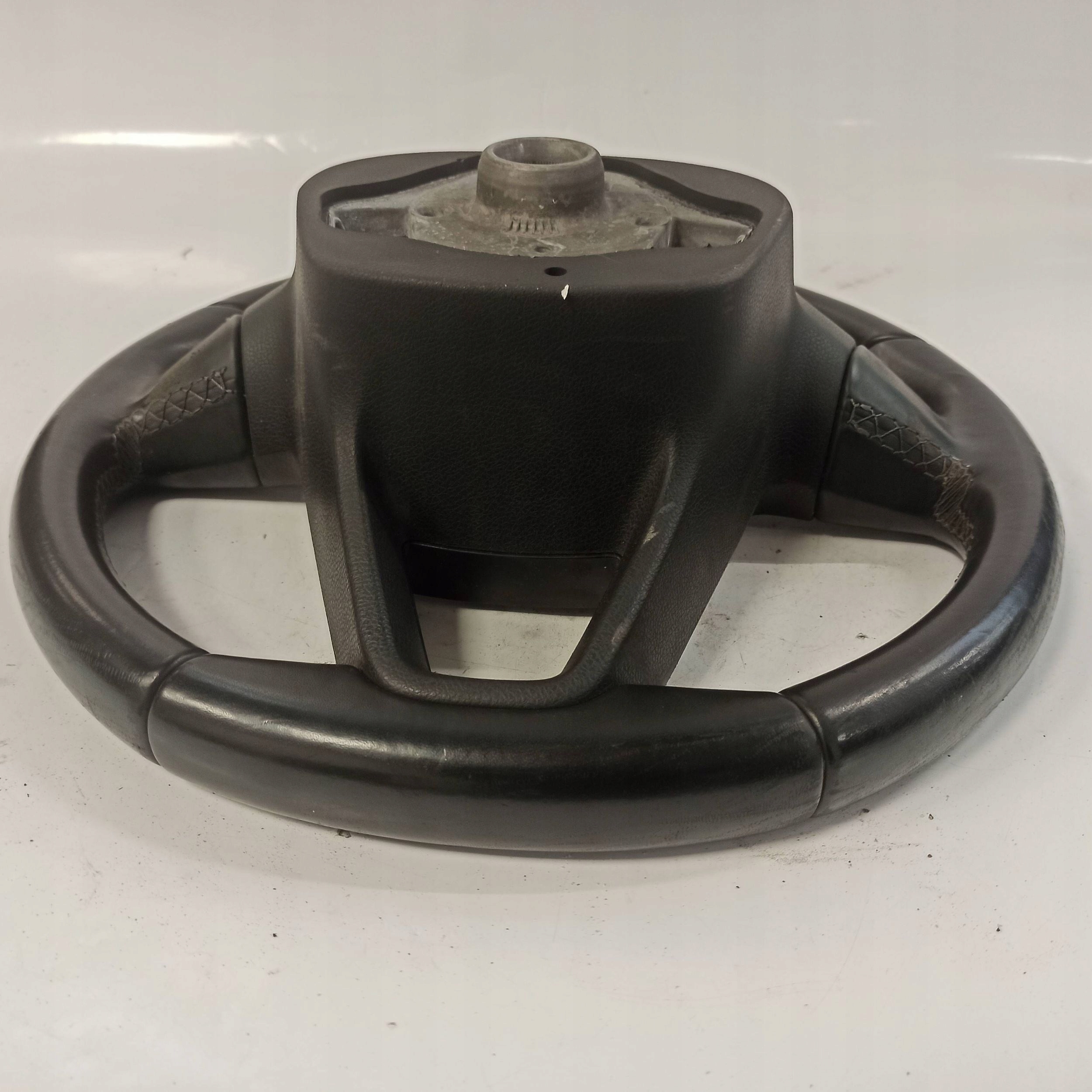 seat Leon III руль кожанная 5F0419091L