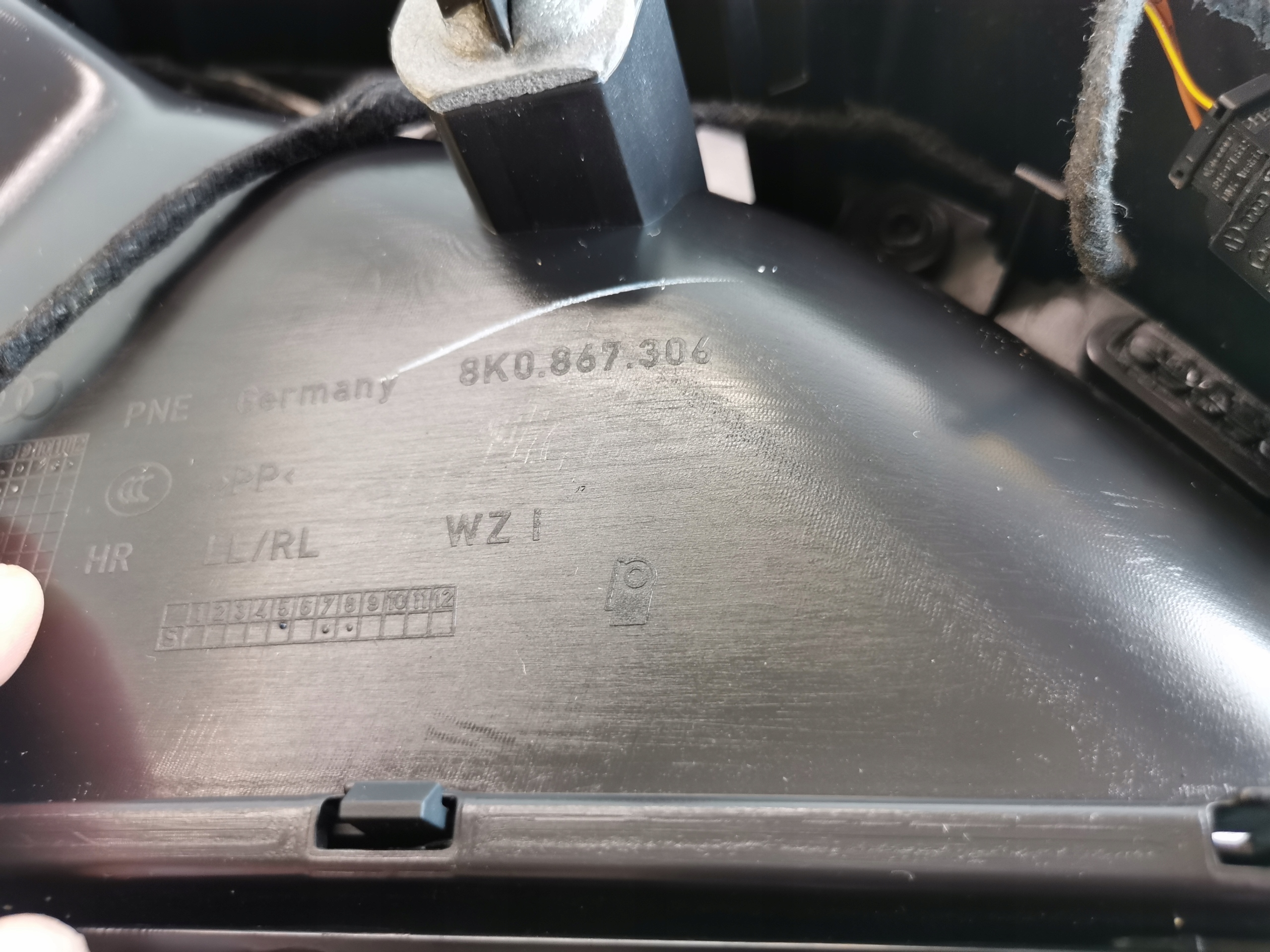 дверные карты обивка Audi OE 8K1867306