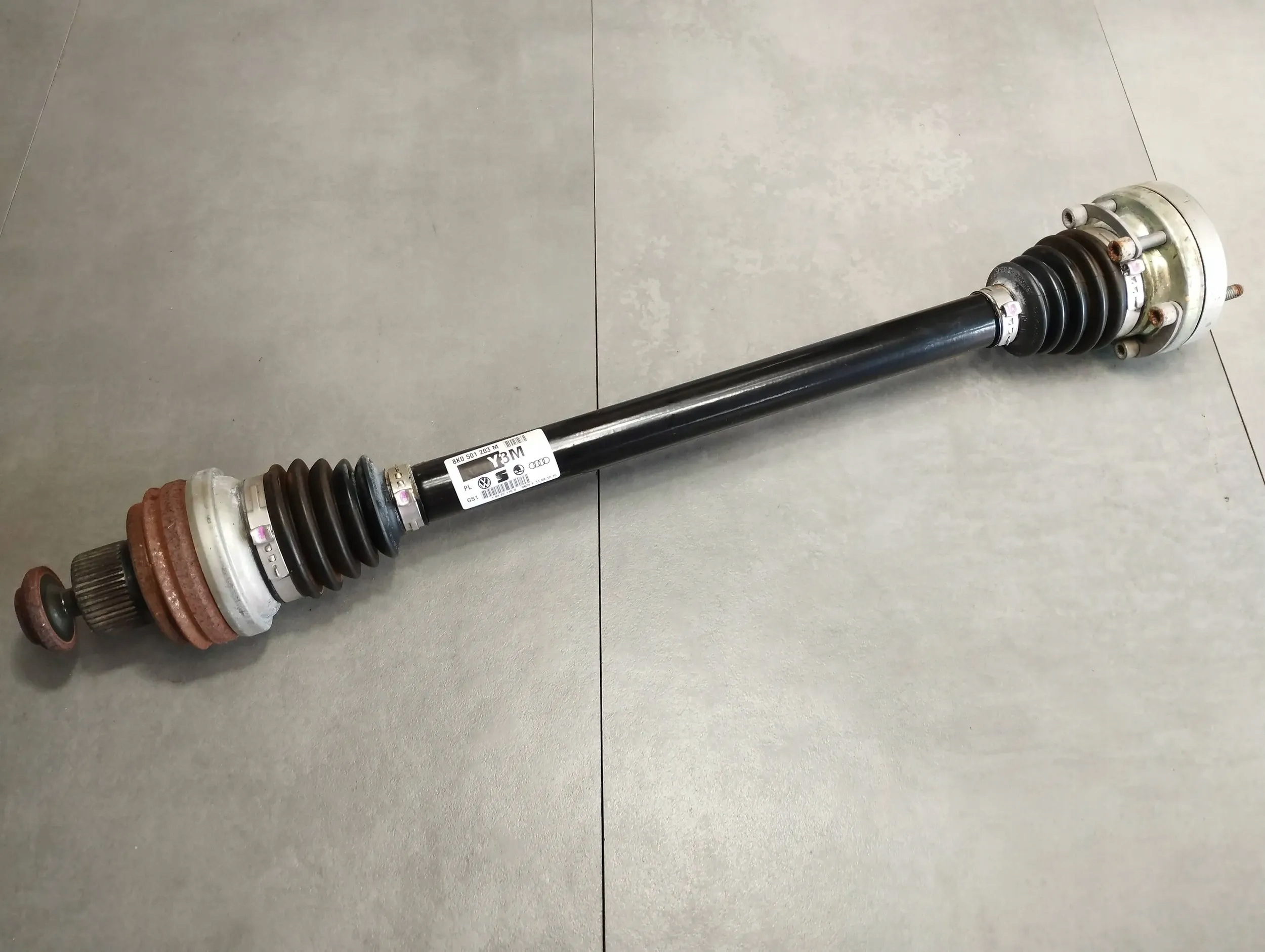 Audi A5 Sportback 8TA semi-axis rear part 8K0501203M