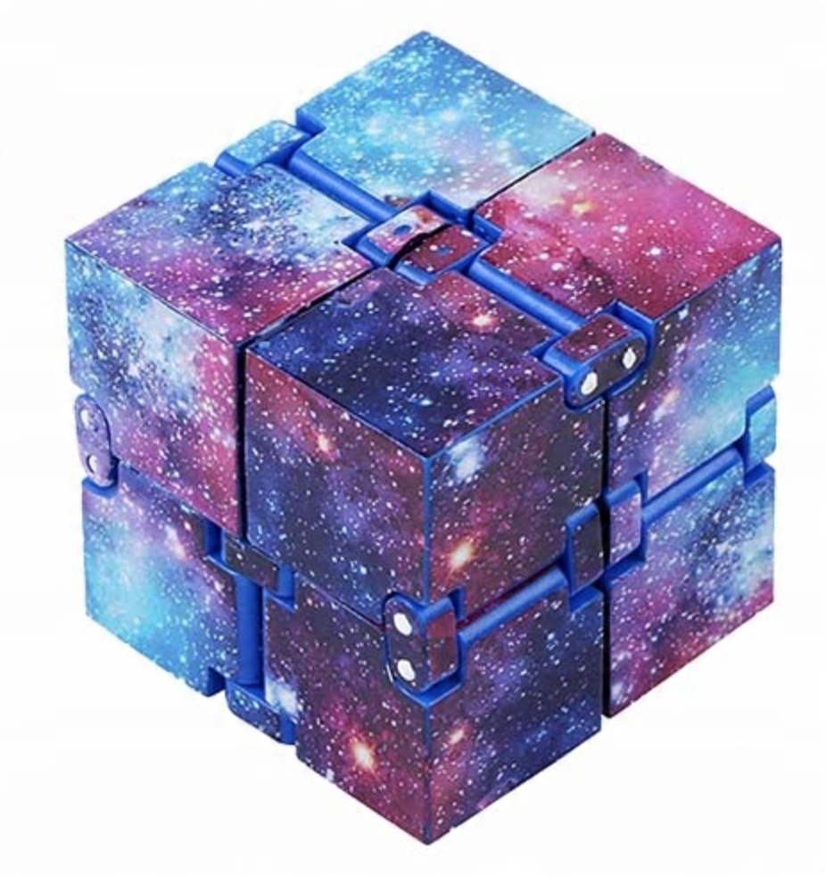 

Magiczna Kostka antystresowa Infinity Cube galaxy