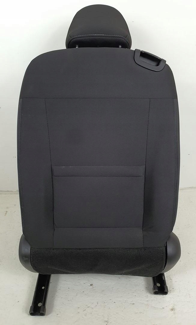 кресло правый передний kia PICANTO II 3D