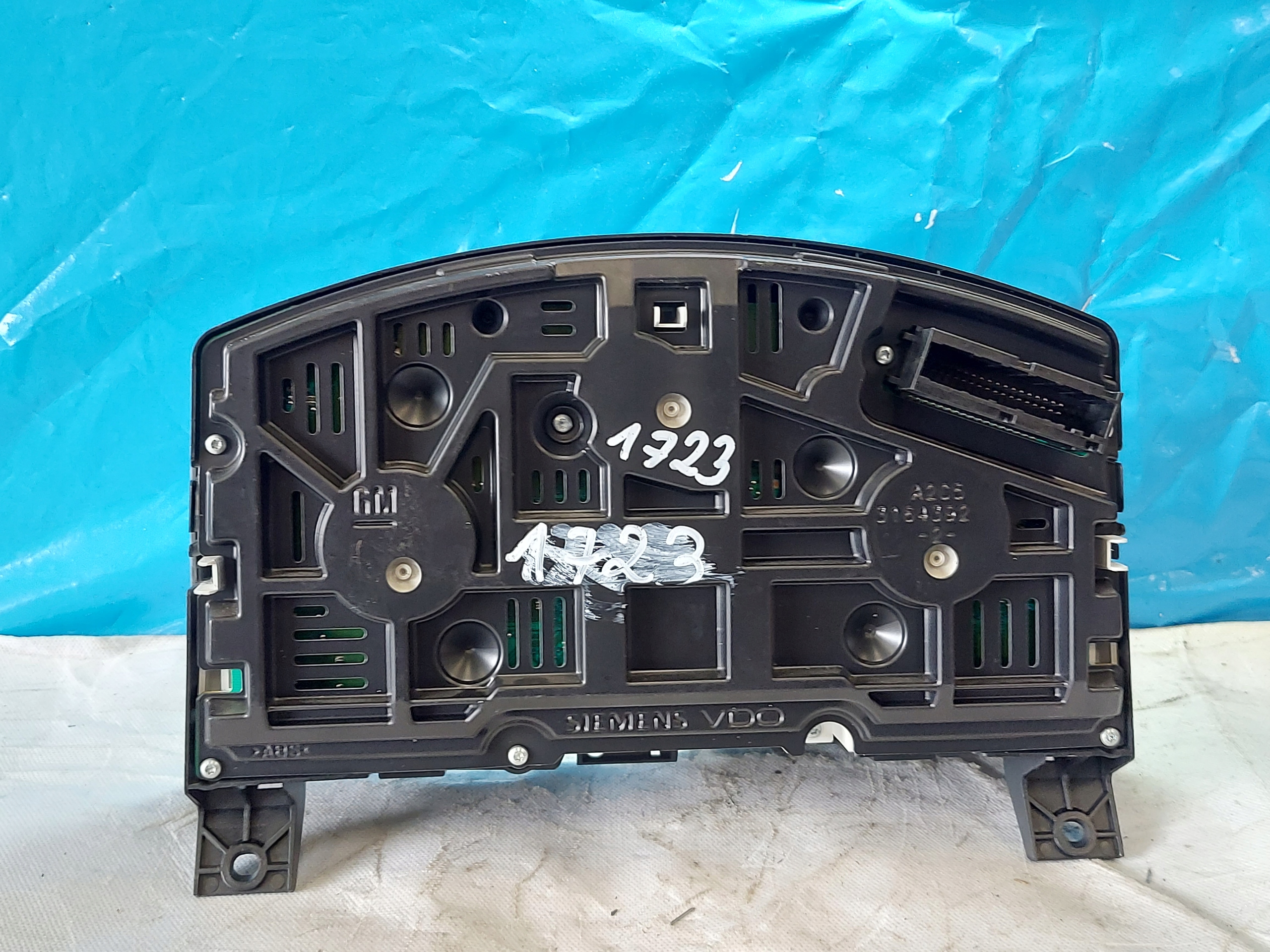 dials clock ASTRA H 1.6 B 13142788TD
