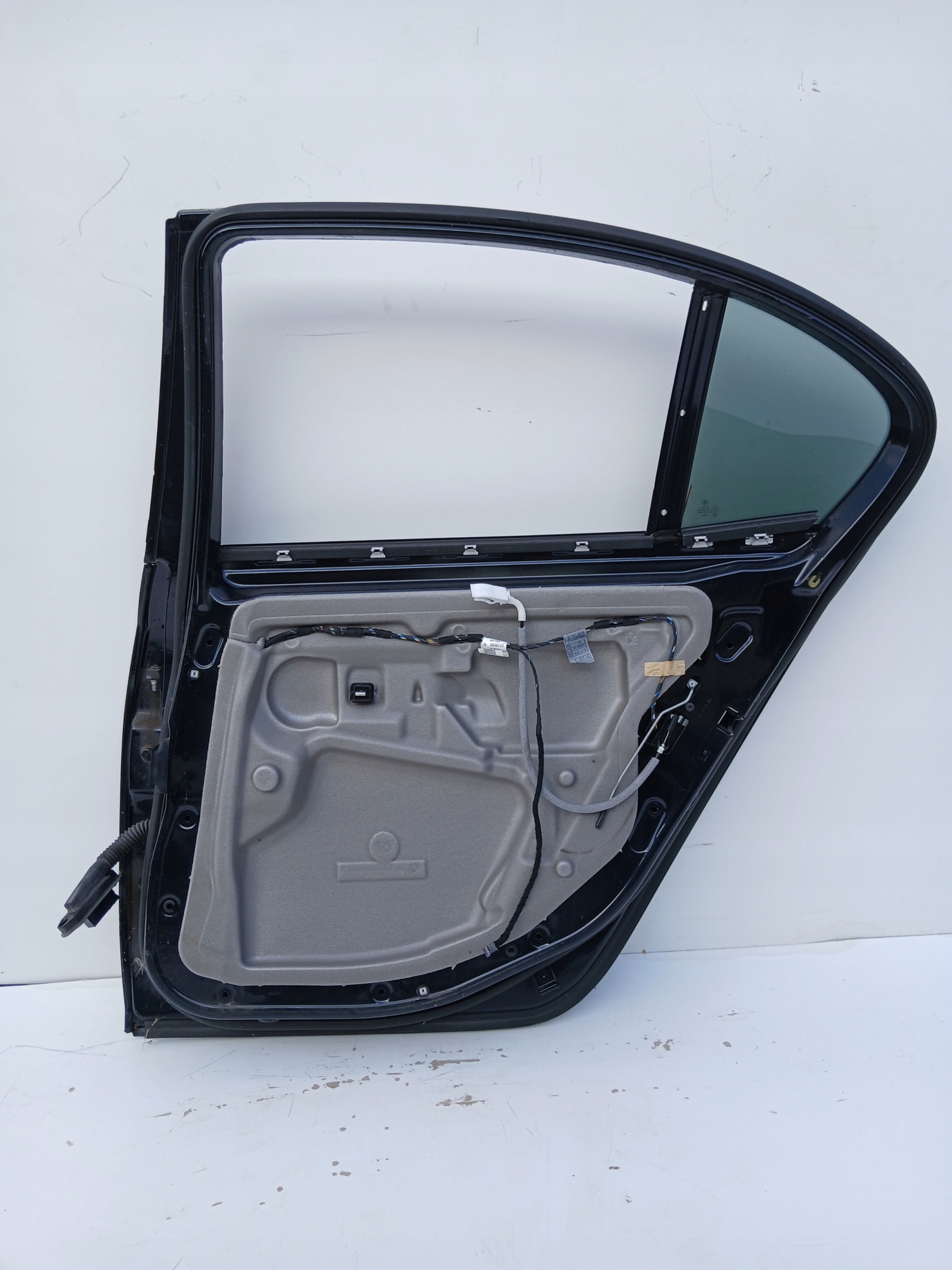 door right rear part rear. BMW E60 416/9 CARBONSCHWARZ