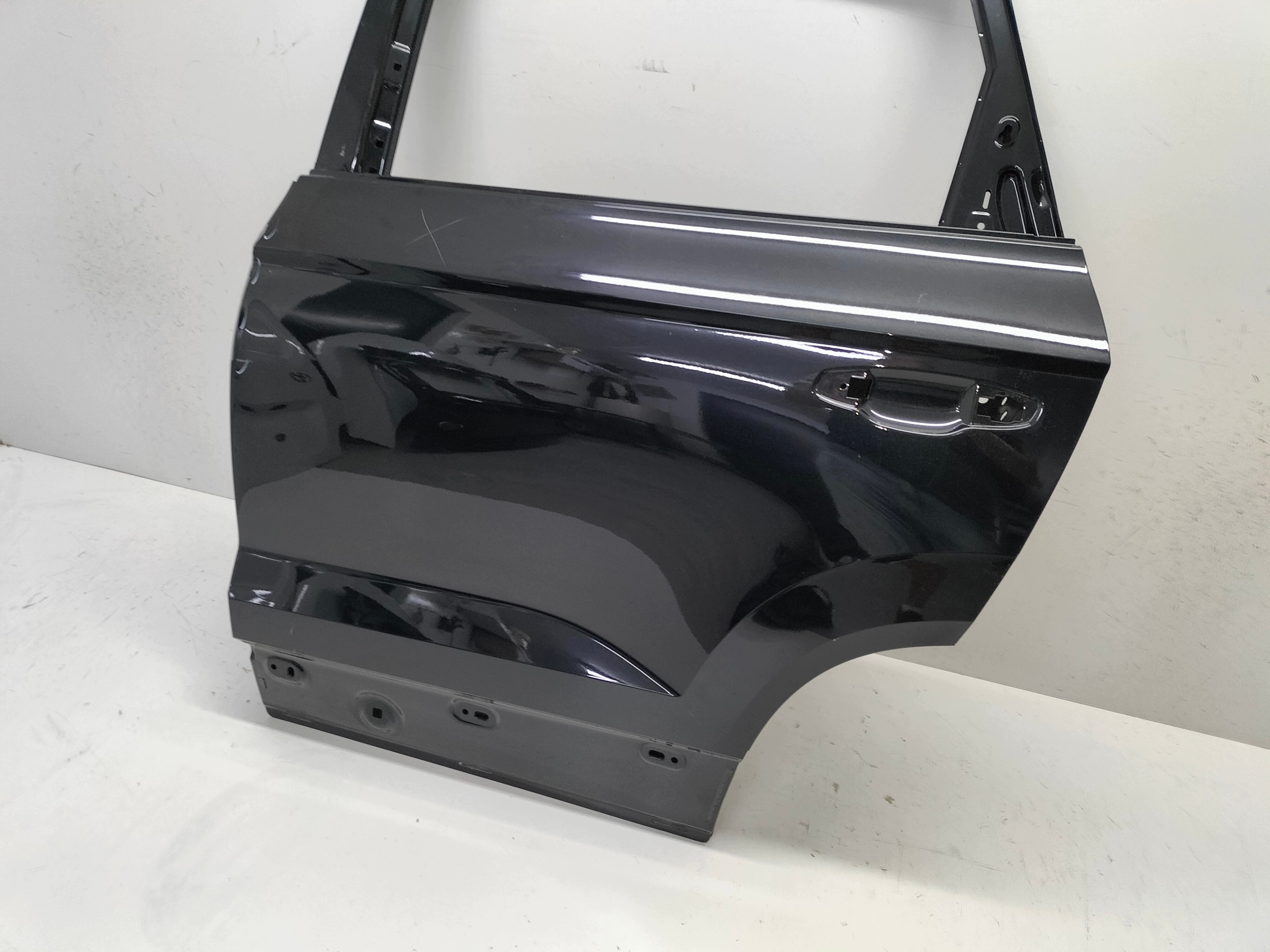 door rear. rear part left SEAT ATECA 16