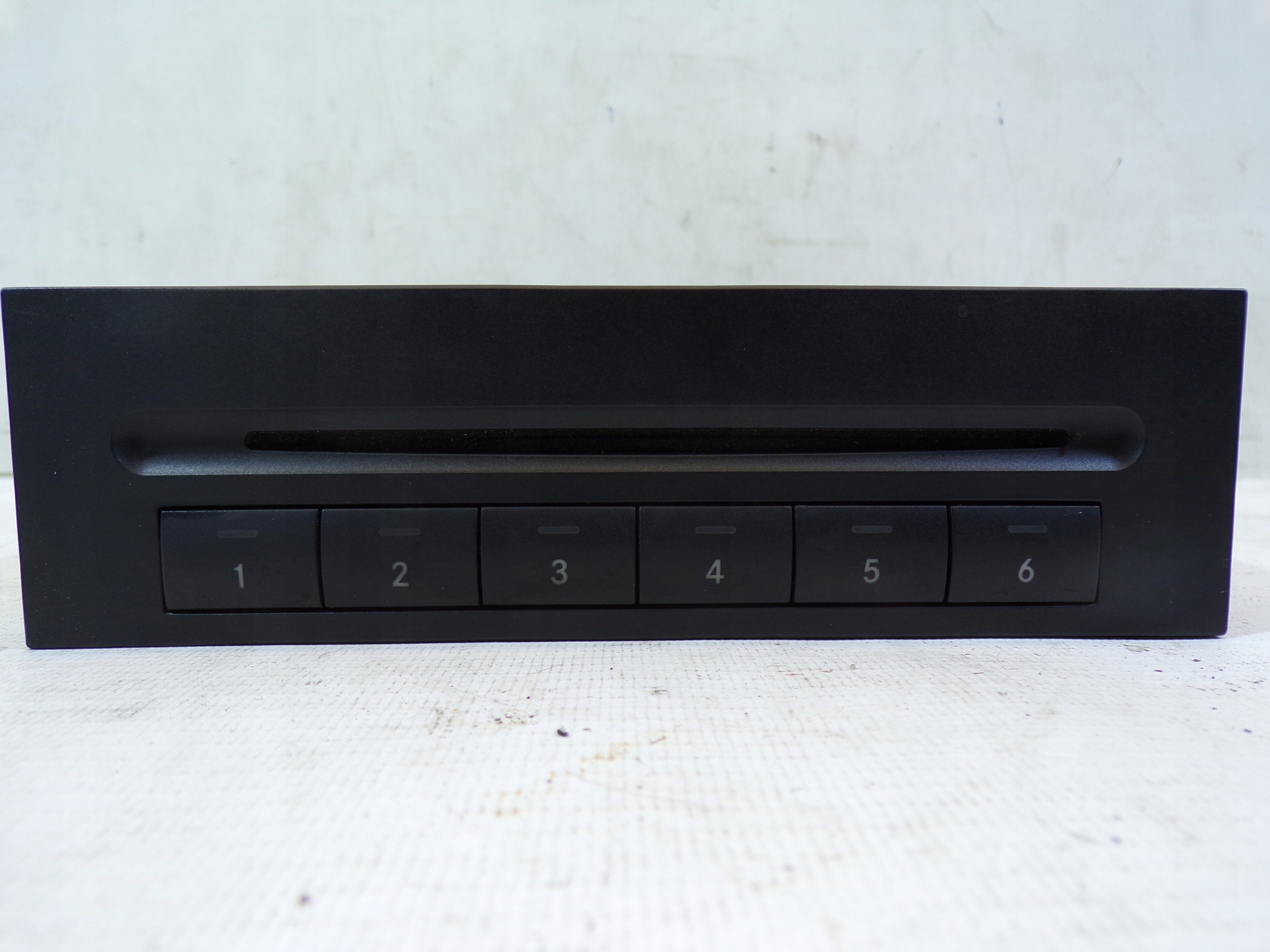 changer PLYT CD MERCEDES W211 A2118202489
