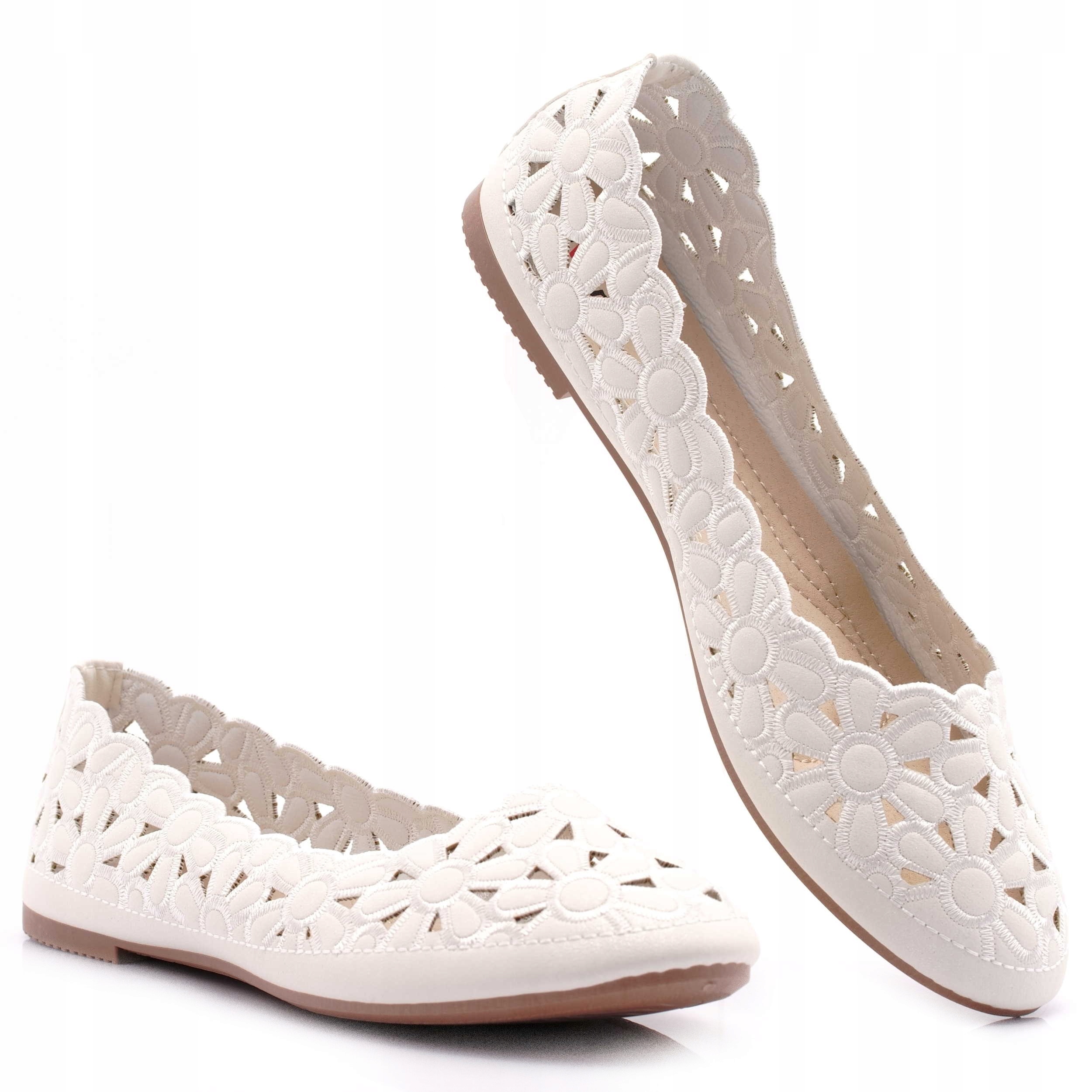 BALERINY DAMSKIE KWIATUSZKI BIAŁE Z POŁYSKIEM 36 Płeć kobieta