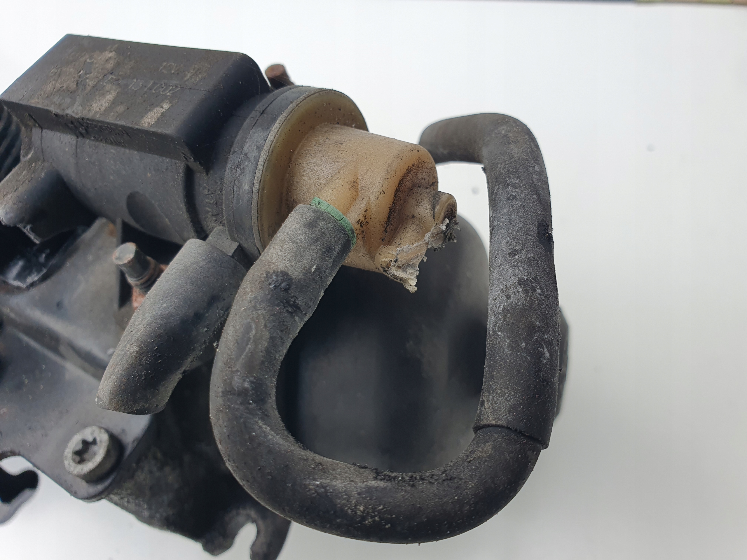 Ford Focus mk3 1.6 Tdci 10- Gehäuse filter oil