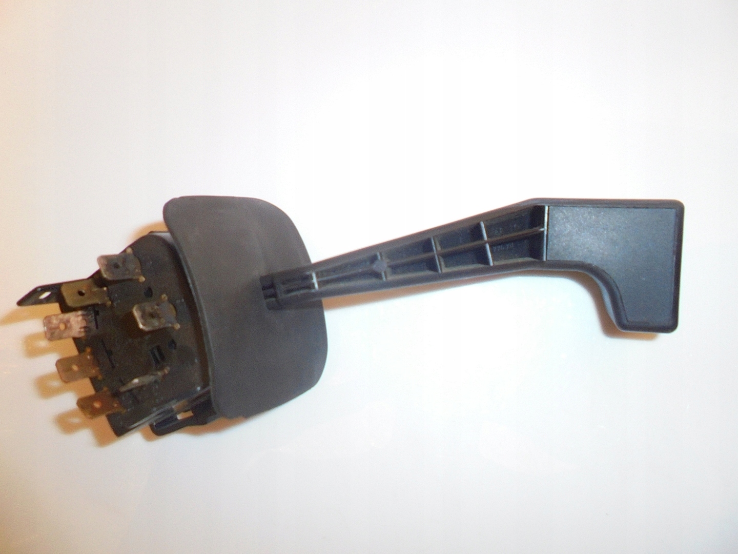 Bouton Indicateurs de direction OPEL 90228194 OPEL