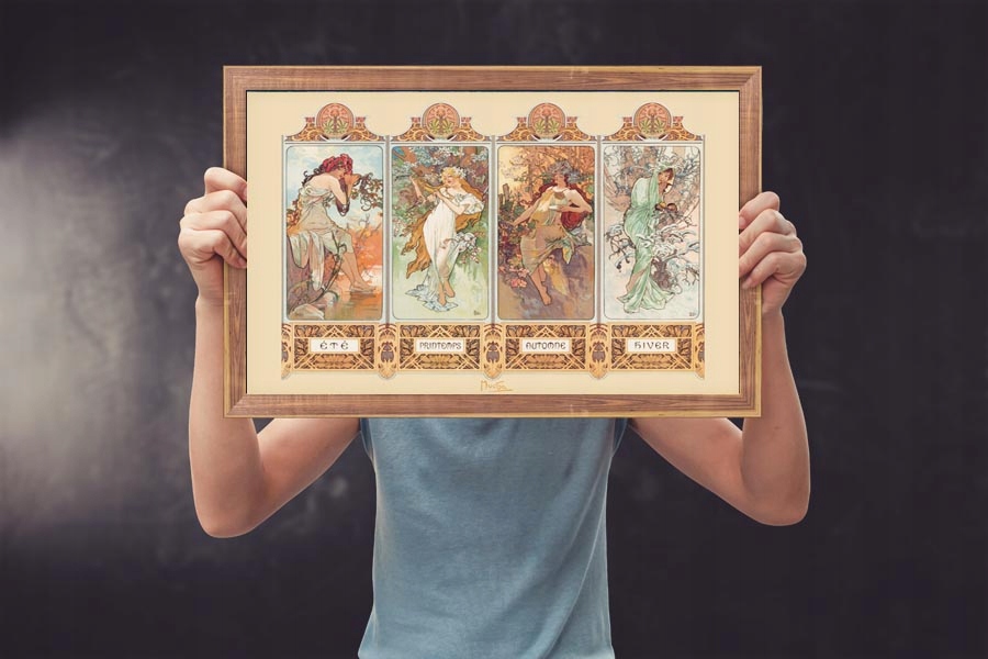 Alfons Mucha Pory Roku - plakat do salonu hotelu Waga produktu z opakowaniem jednostkowym 1 kg