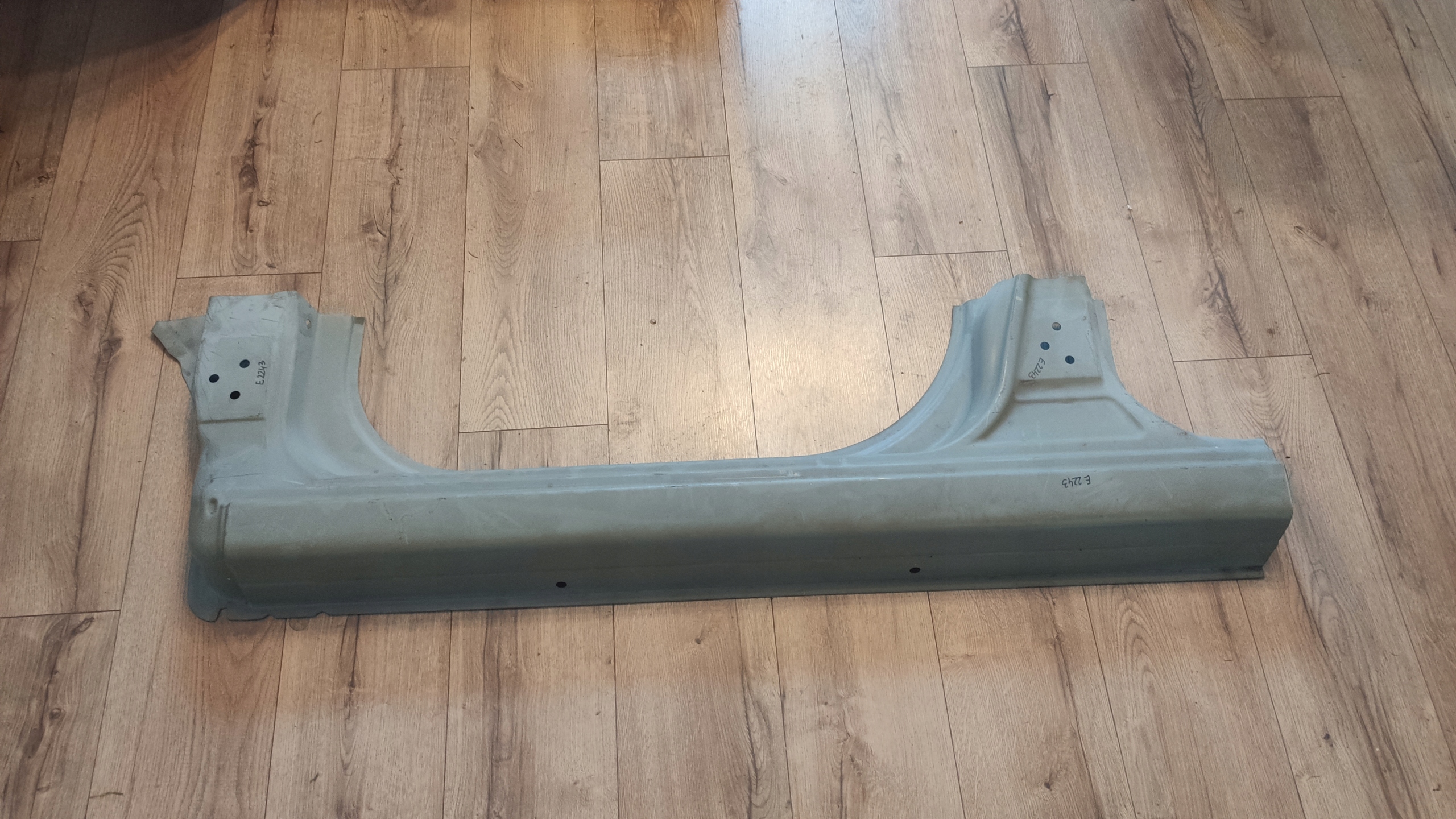 ЮГ ЧАСТЬ ПОРОГА ЛЕВЫЙ ПЕРЕД ПОРОГ SANTA ФЕ III 12-