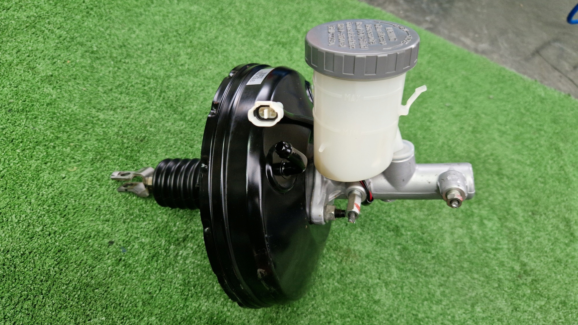 Servo Servo frein SUZUKI JIMNY 1.3 16V Essence 2003R > 2014R