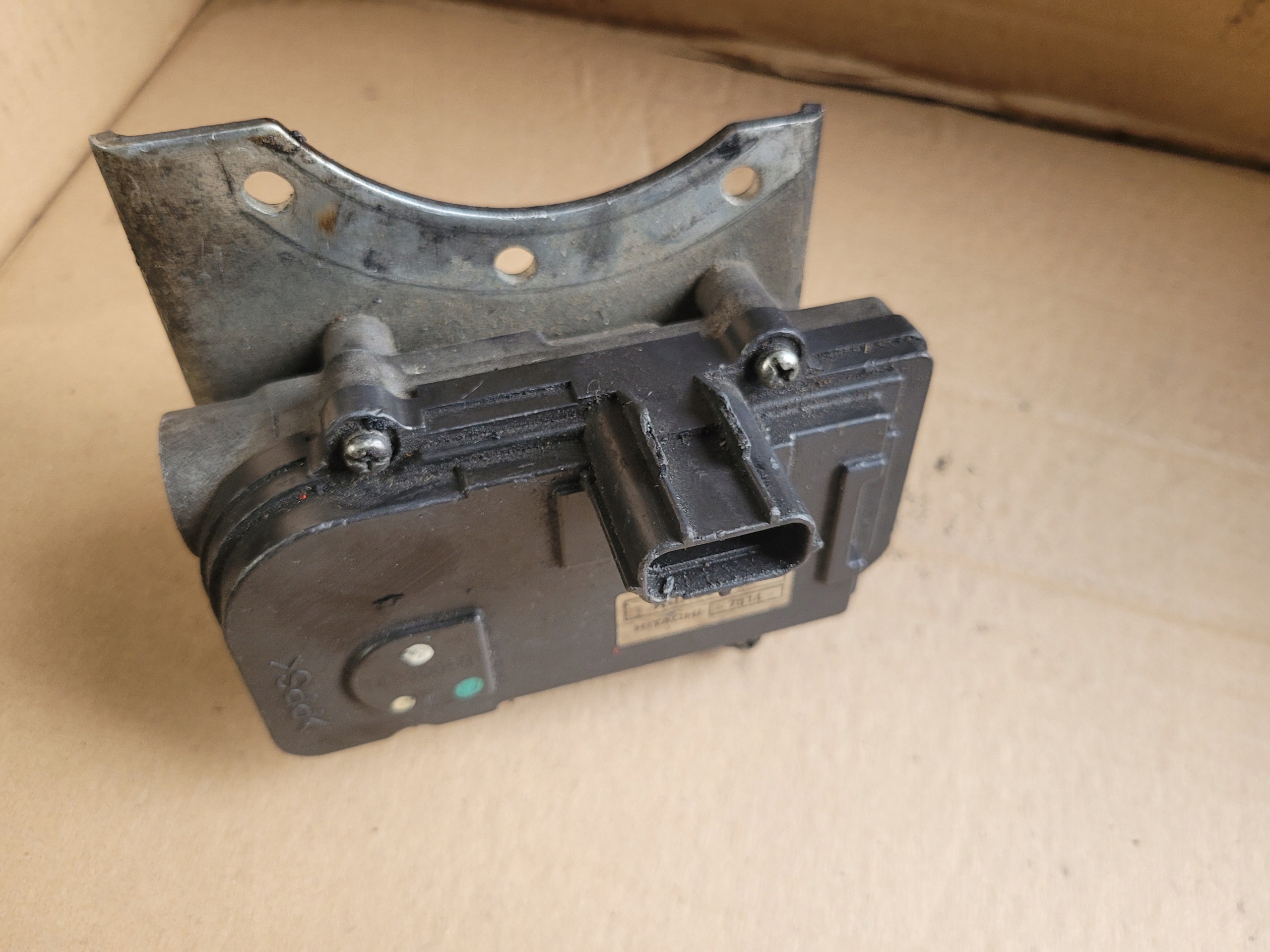 NASTAWNIK TURBINY OPEL 3.0 CDTI ADR29-03