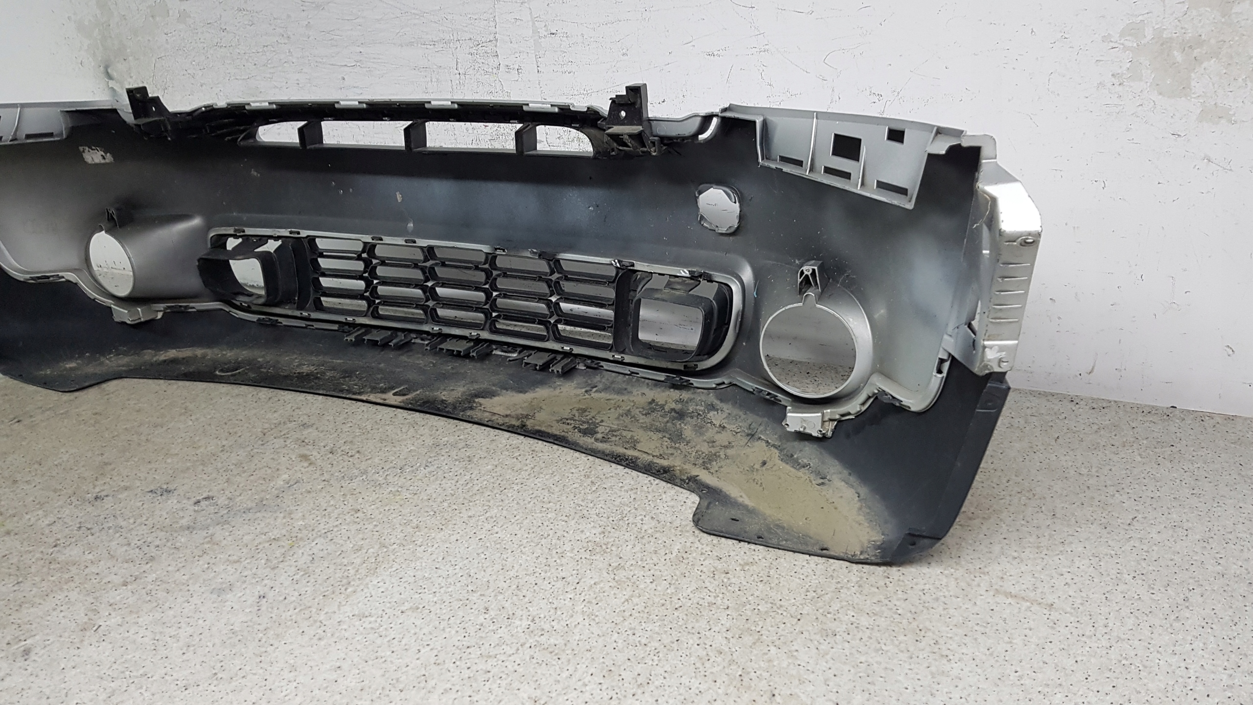 MINI COUNTRYMAN S R60 bumper front 8534