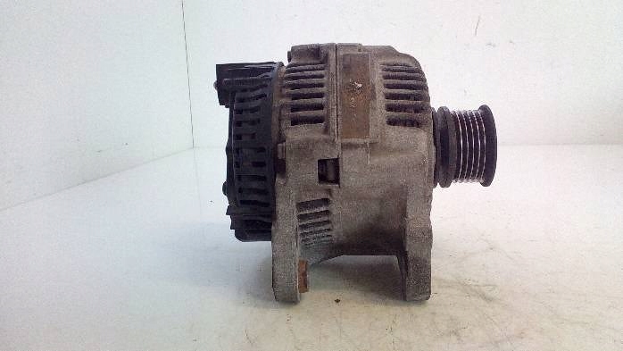Alternator Volkswagen Polo III 1,6 B 1998r. Producent części Valeo
