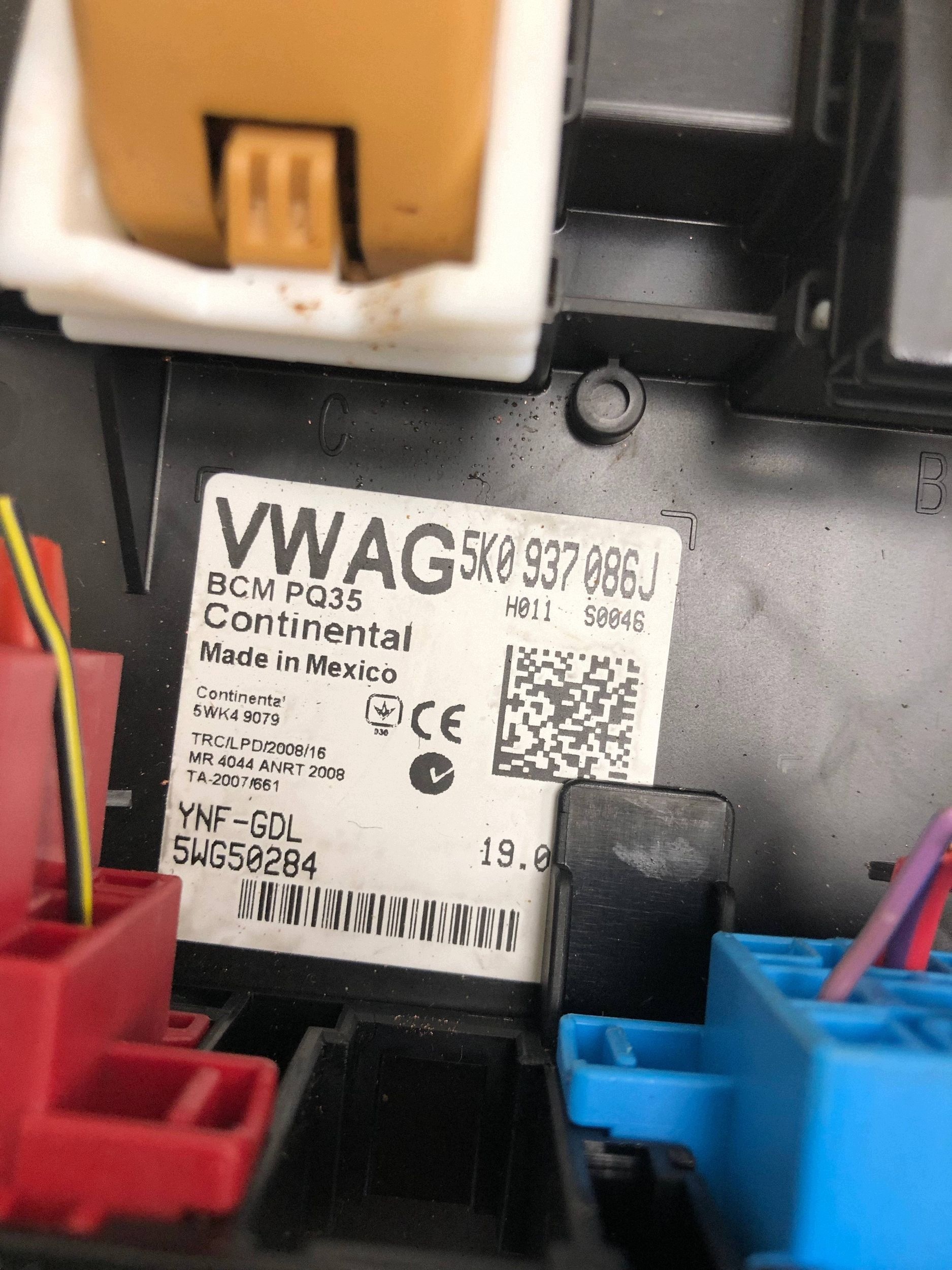module control unit KOMFORTU VW GOLF VI KOMBI 5K0937086J
