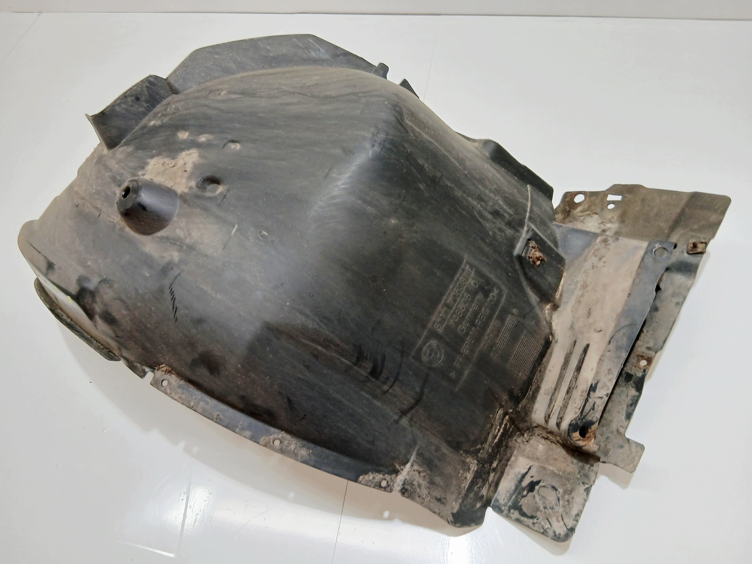 mudguard left front BMW 3 E90 E91 LCI M PAKIET 7059377