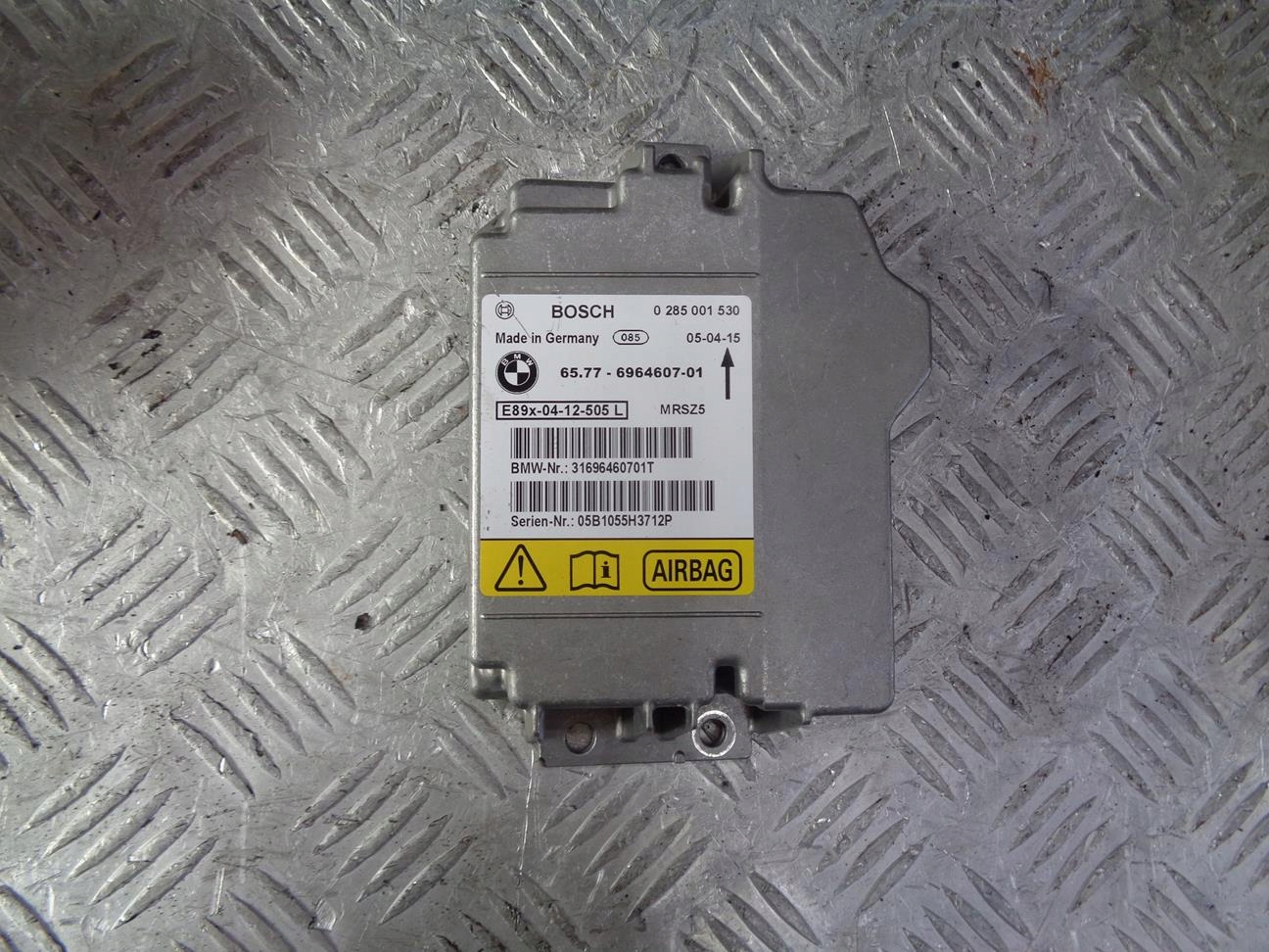 торпеда консоль подушки безопасности BMW 1 E87 E81 04- европа