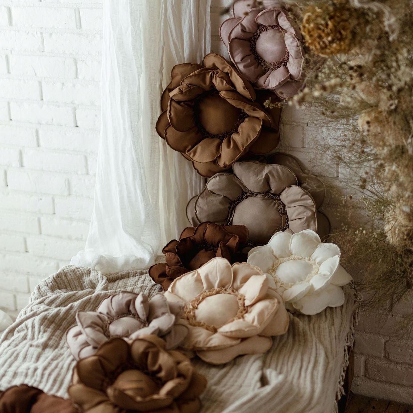 PODUSIA, DEKORACJA ,BAWEŁNA, KWIAT 40