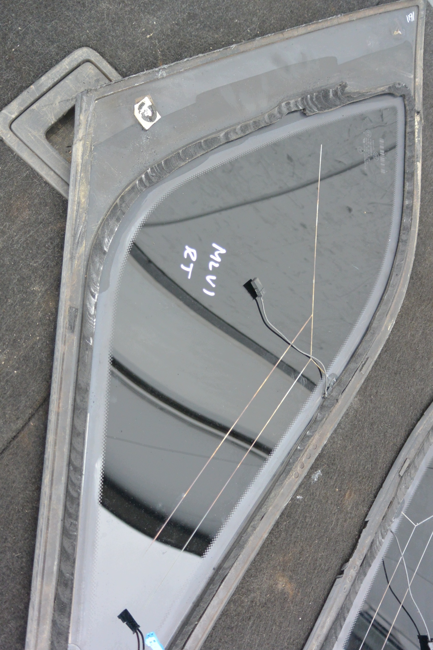 window bodywork right left rear part MERCEDES-BENZ ML-KLASA W164