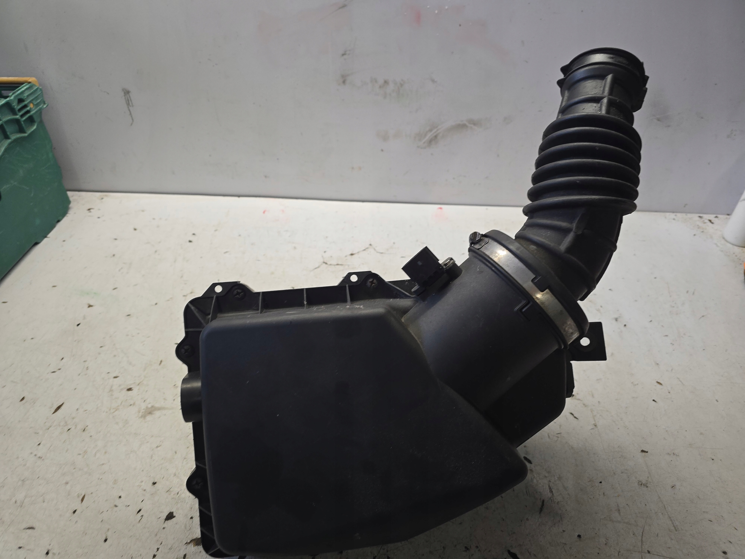 OPEL INSIGNIA B II Gehäuse filter luft 84141124 2.0 CDTI