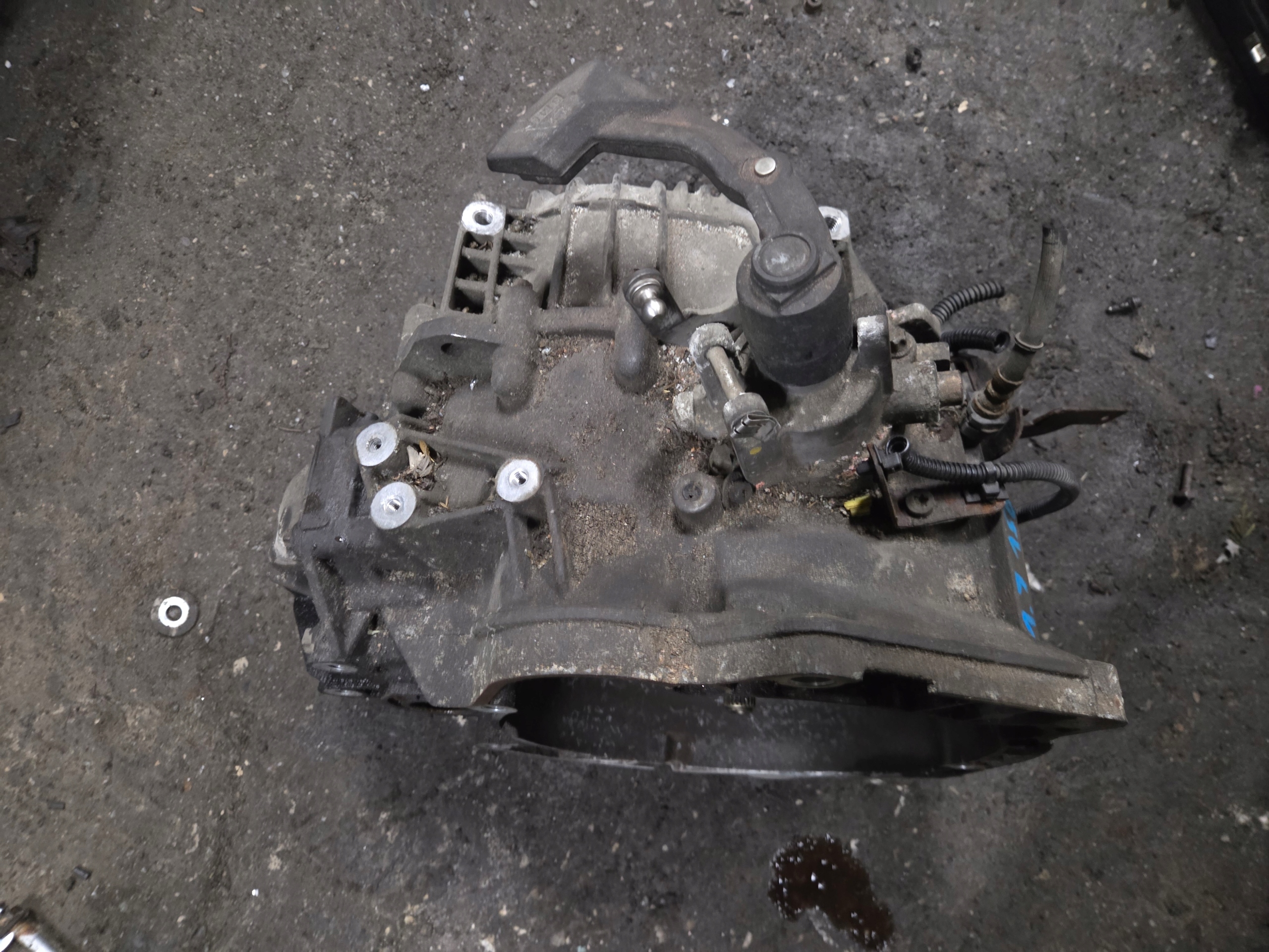 CAMBIO manuale 6 OPEL ZAFIRA B M32 1.9 CDTI 150KM
