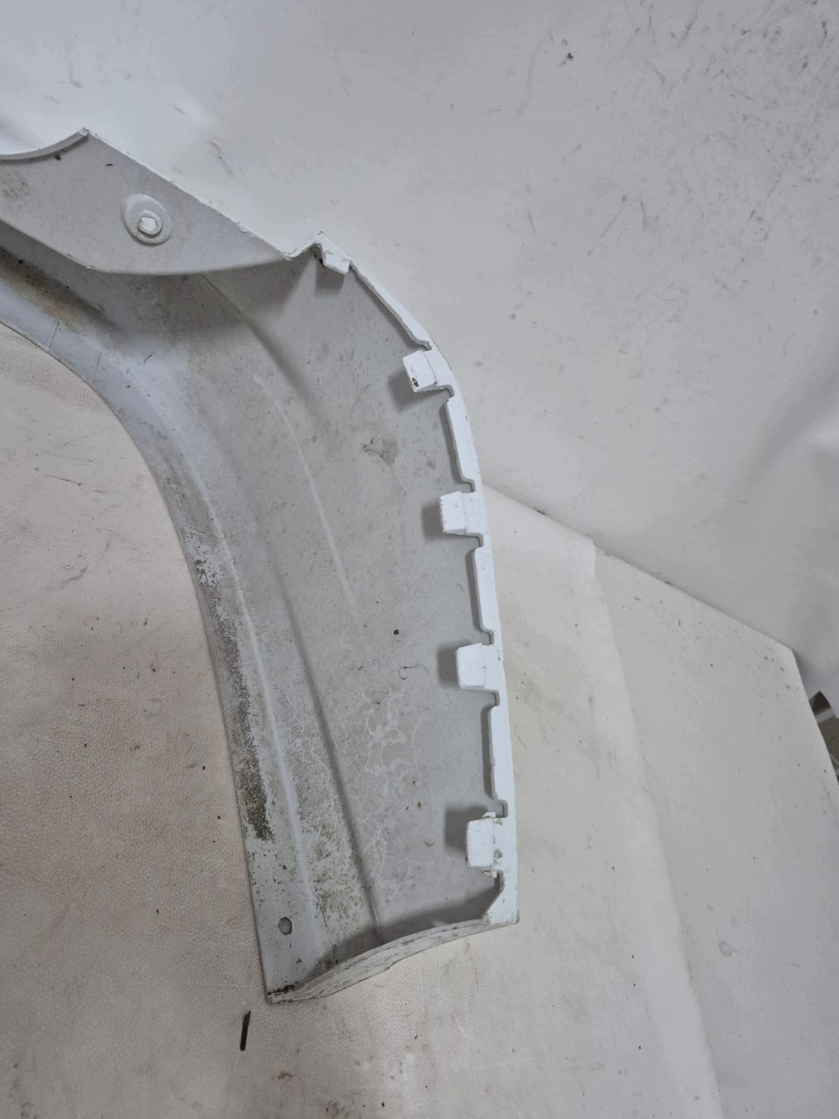 FORD TRANSIT COURIER e 1 MK1 14-23 Paraurti posteriore posteriore