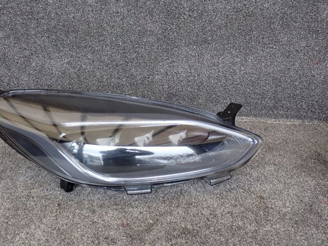 FORD FIESTA MK8 VIII FULL LED 17- reflektor right light right