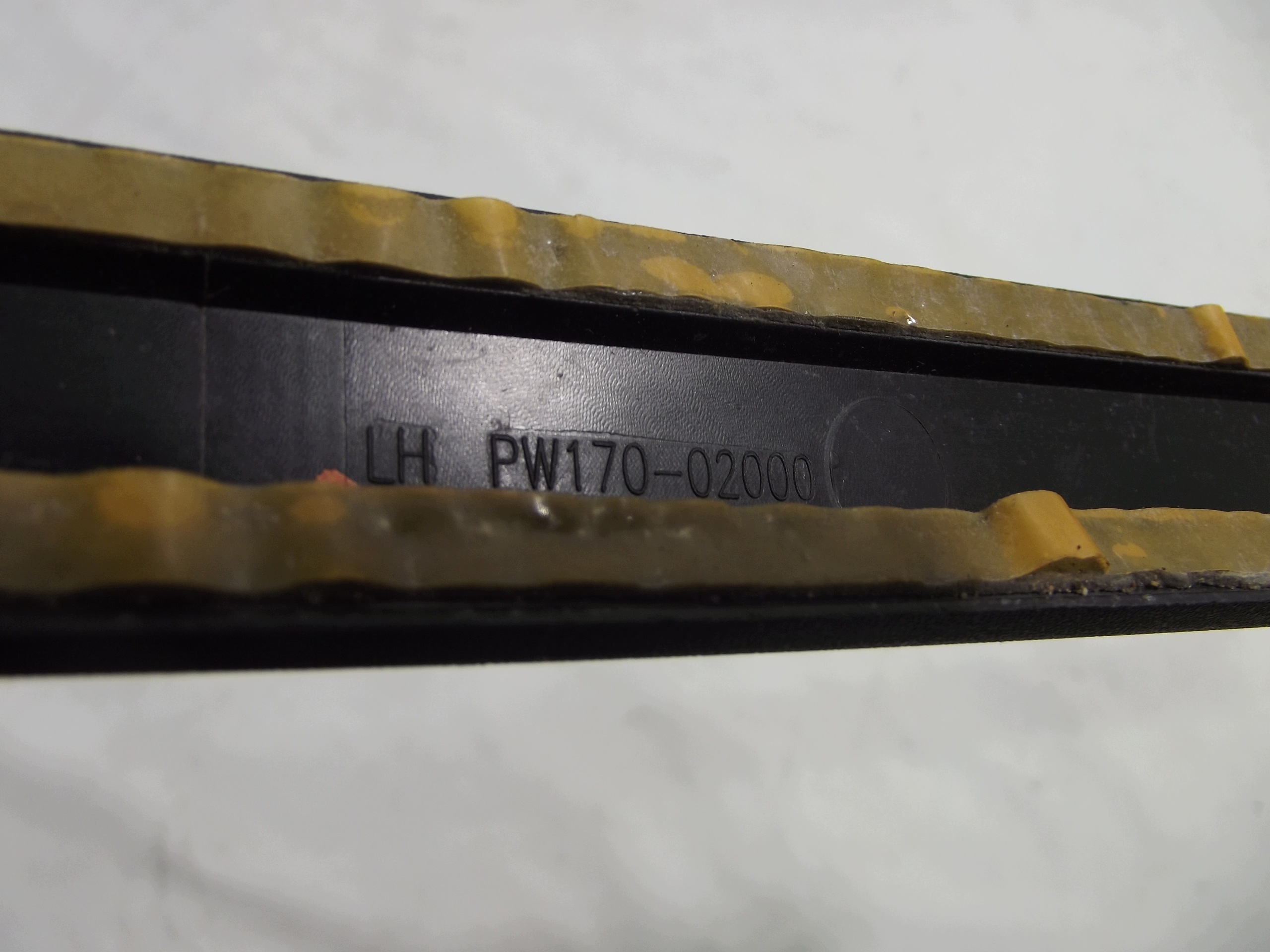 Toyota Corolla E21 XII moulding door left front PW170-02000