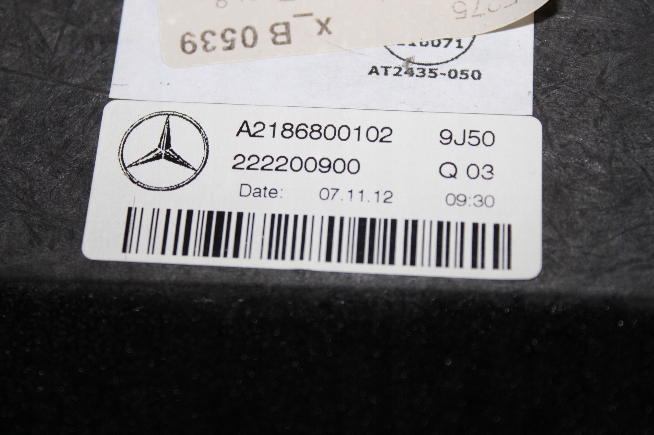 MERCEDES CLS W218 KOMBI floor boot