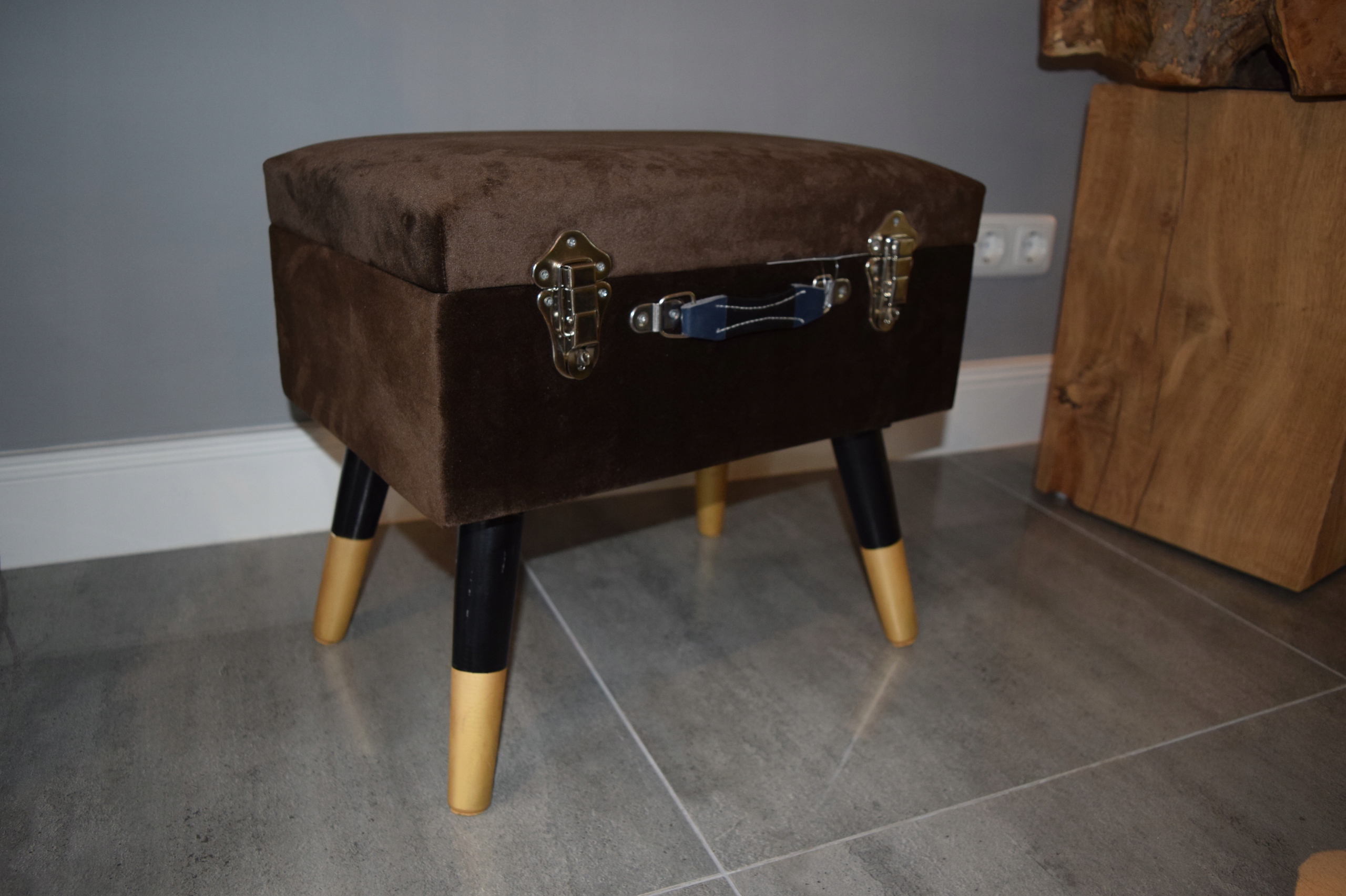 Hoker Pufa skrzynia schowek Kształt kwadrat