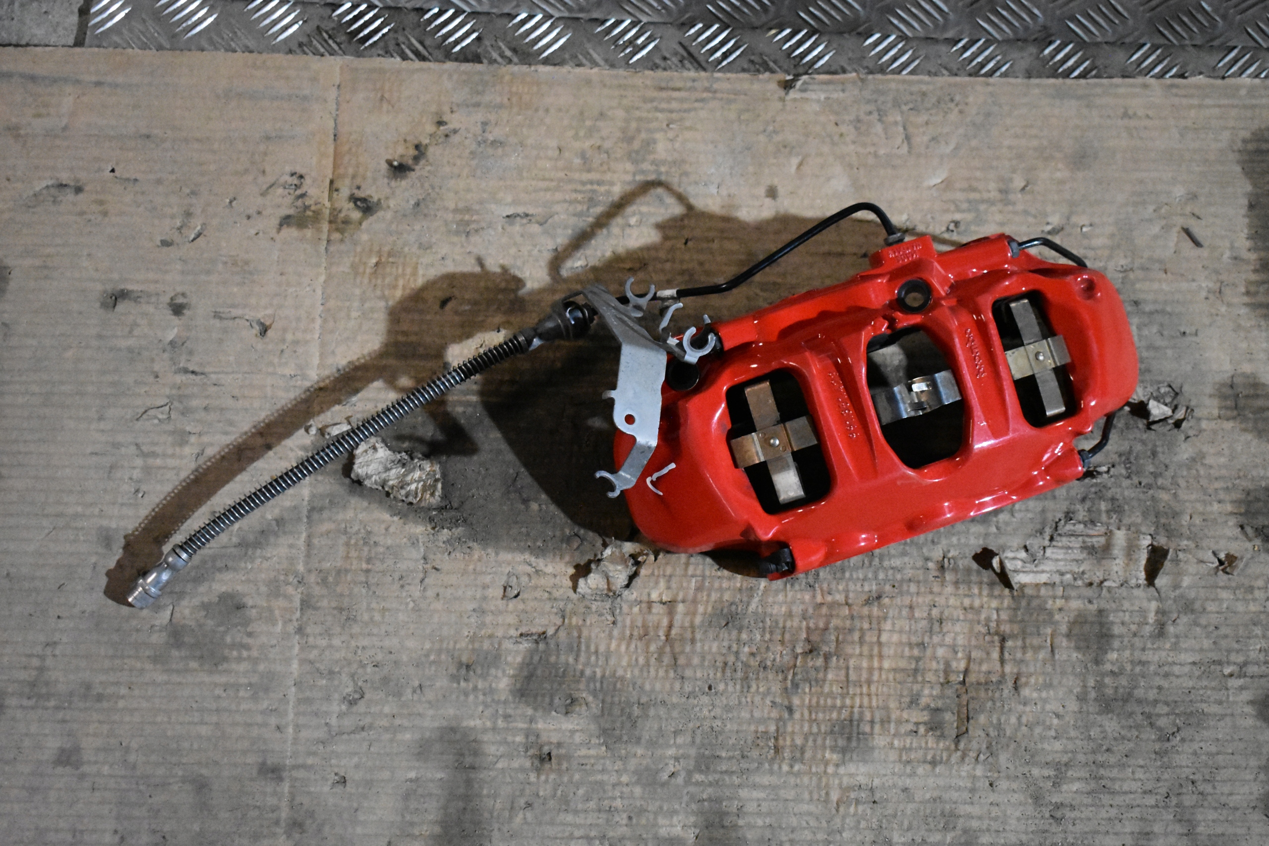 IDEALNY caliper brake front left PORSCHE 992 1